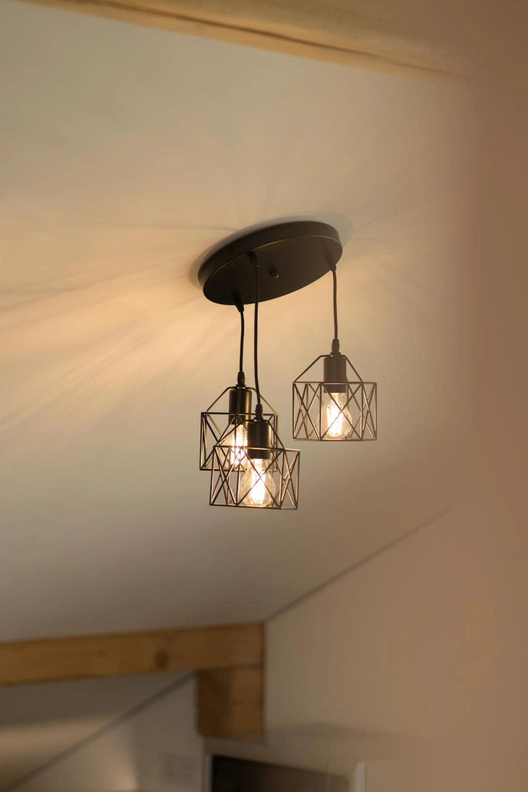 Photo of the whole room in HUS24