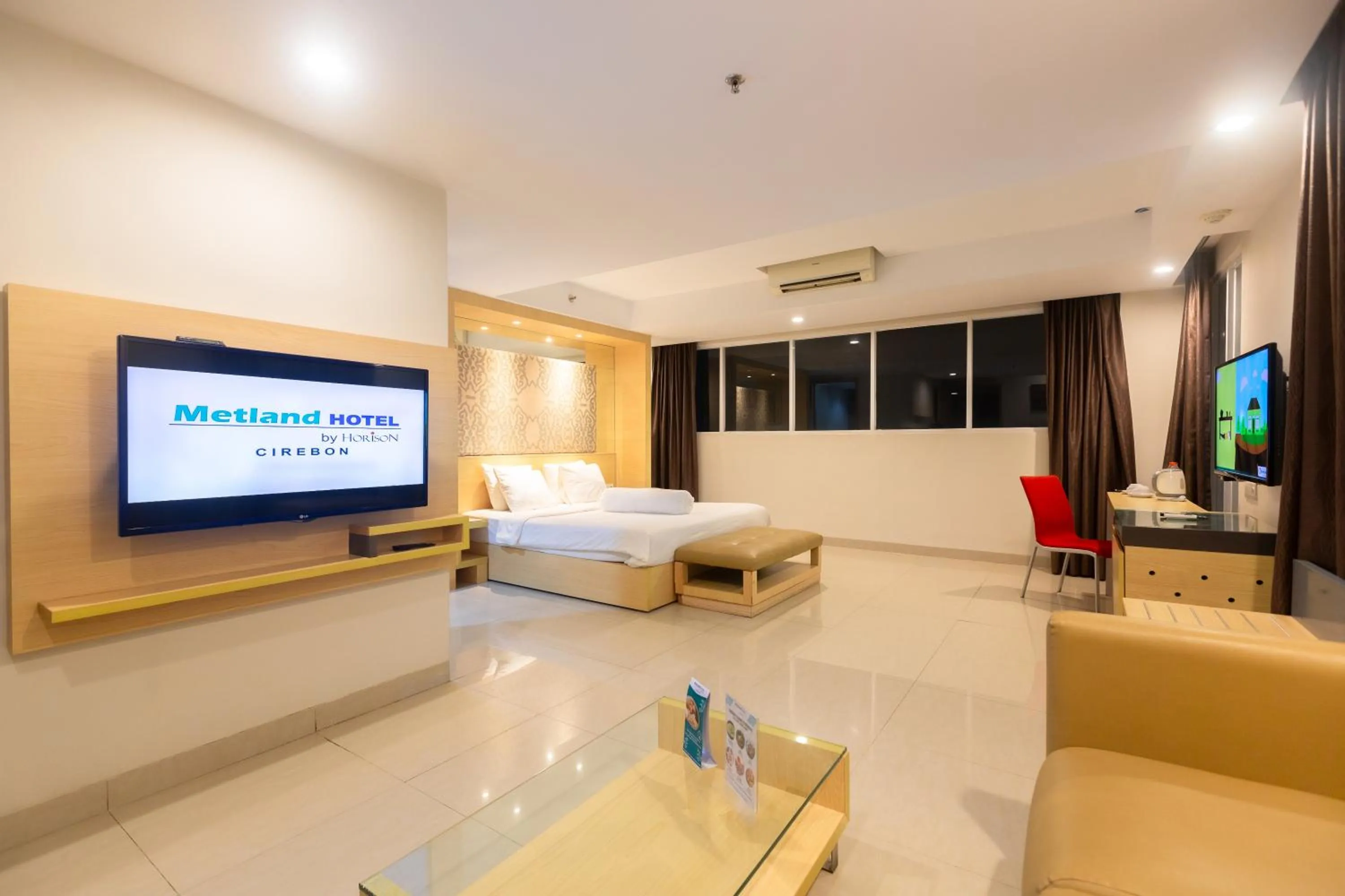 Bed in Metland Hotel Cirebon