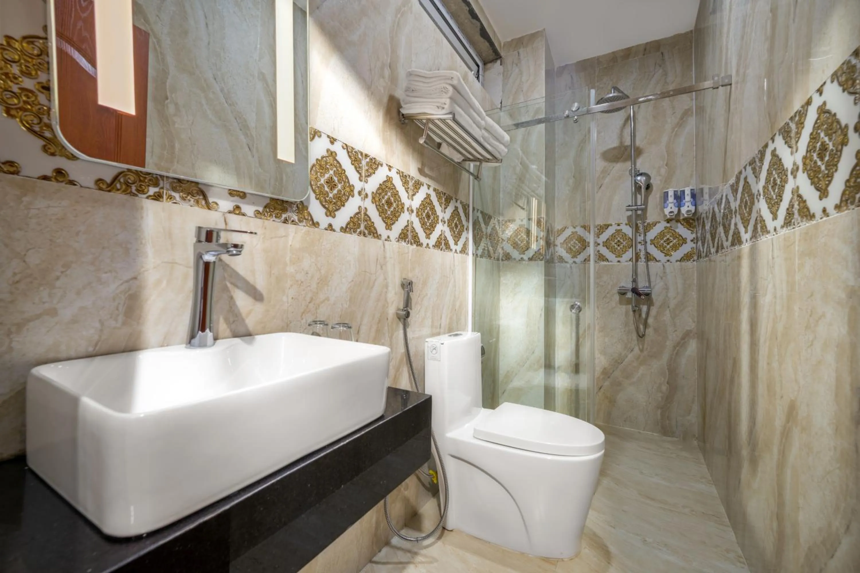 Toilet in Be U Hotel City View