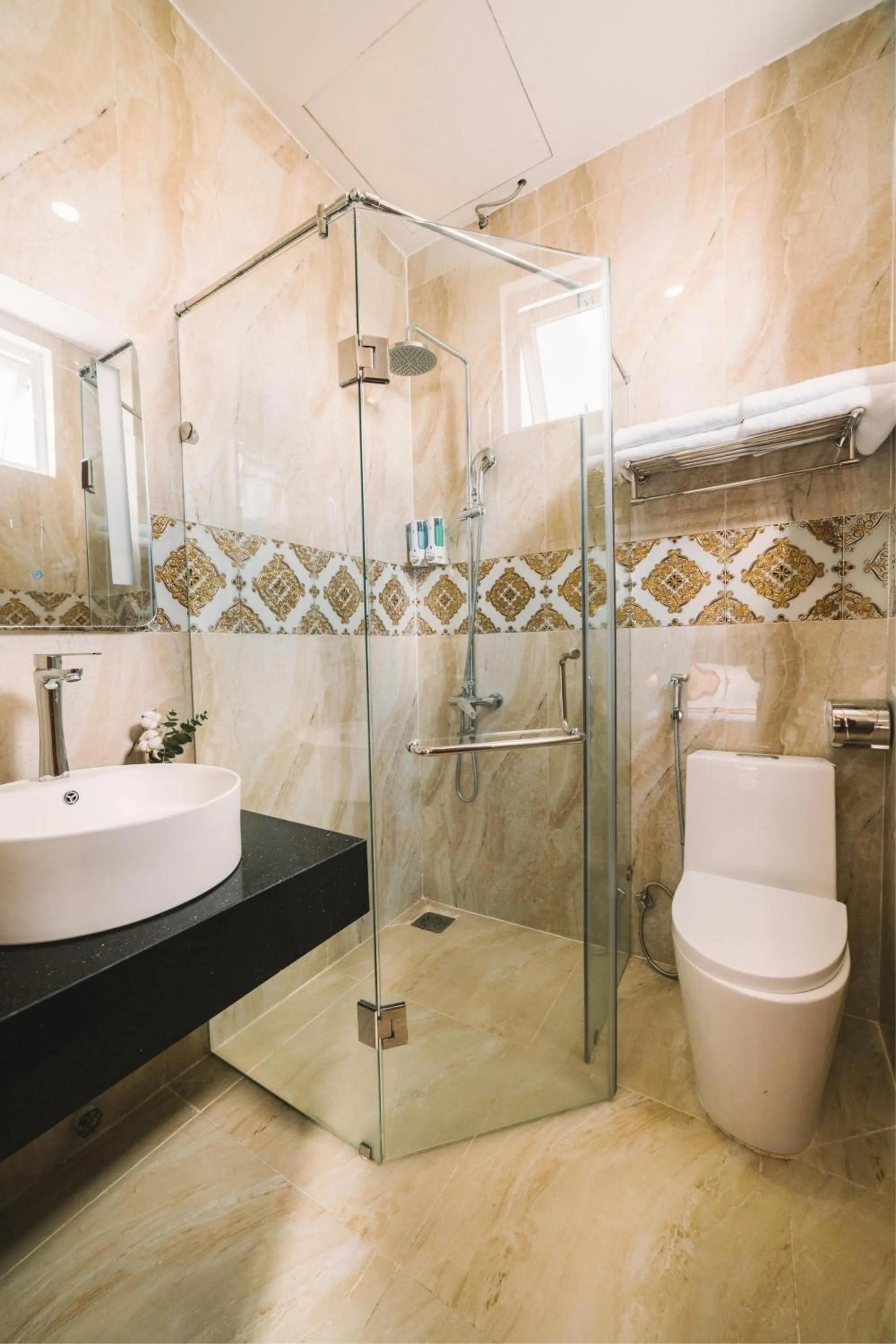 Shower in Be U Hotel City View