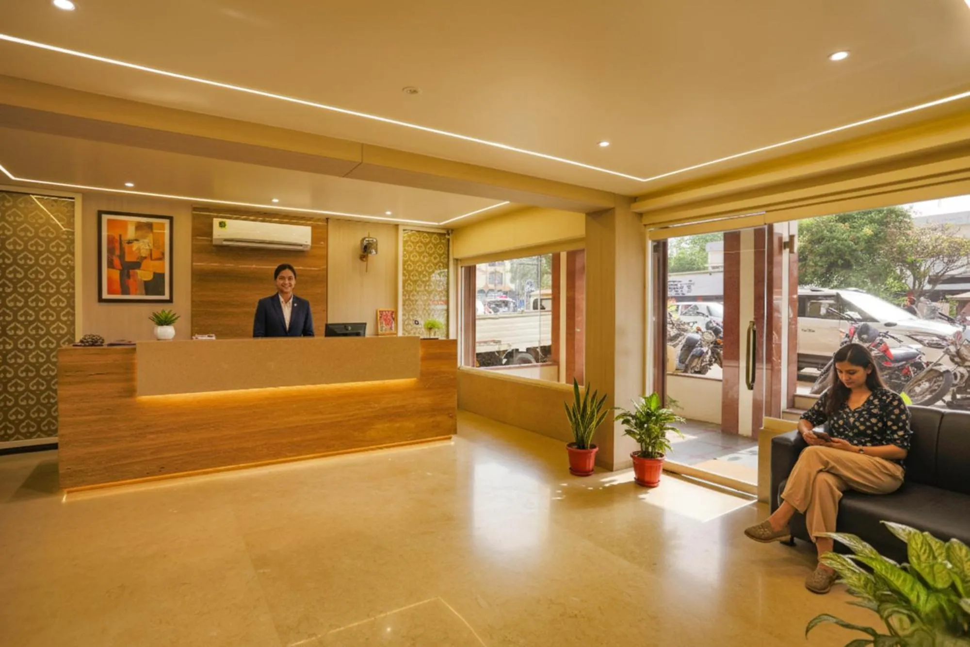 Lobby or reception in FabHotel Surya