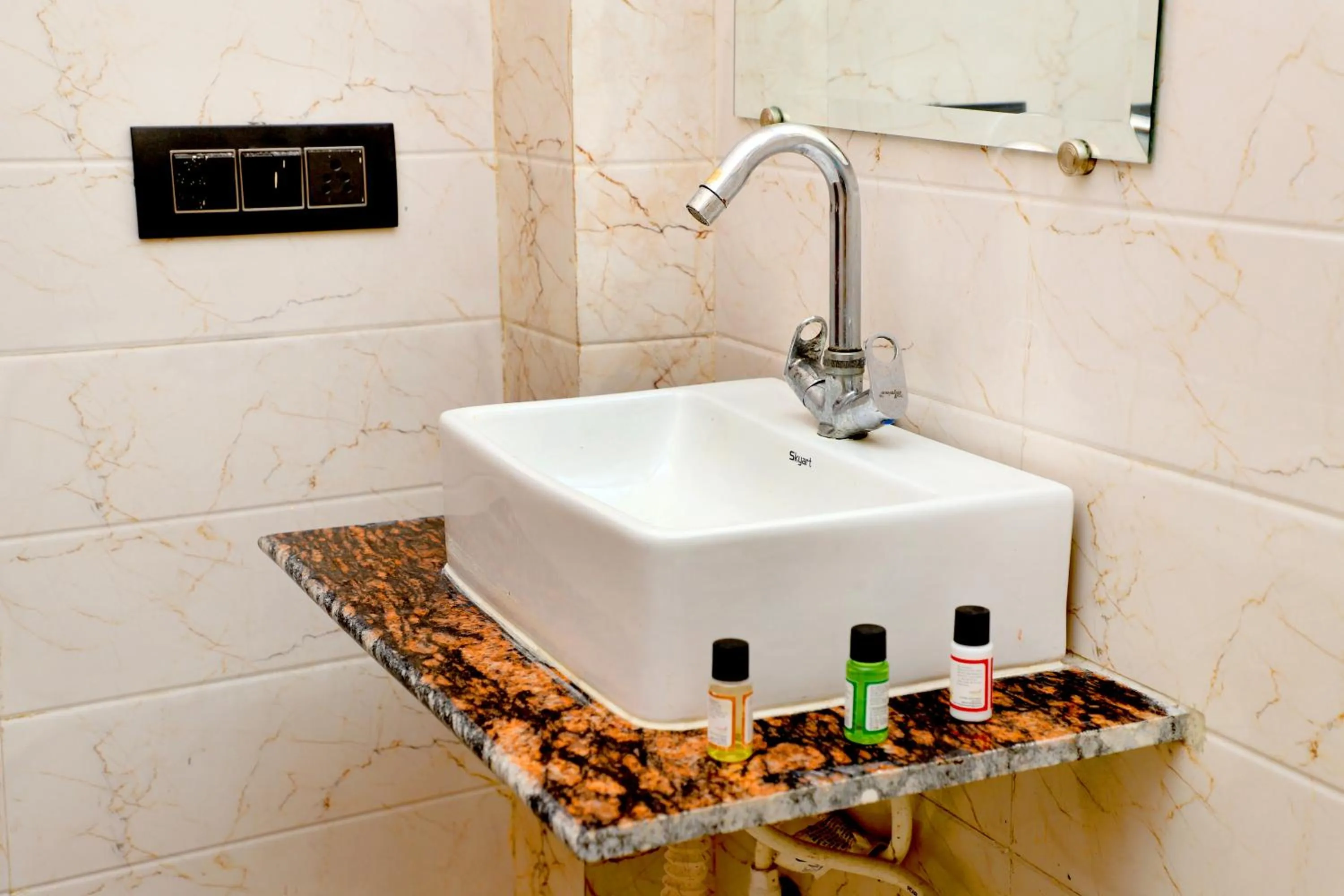 Bathroom in The horizon inn