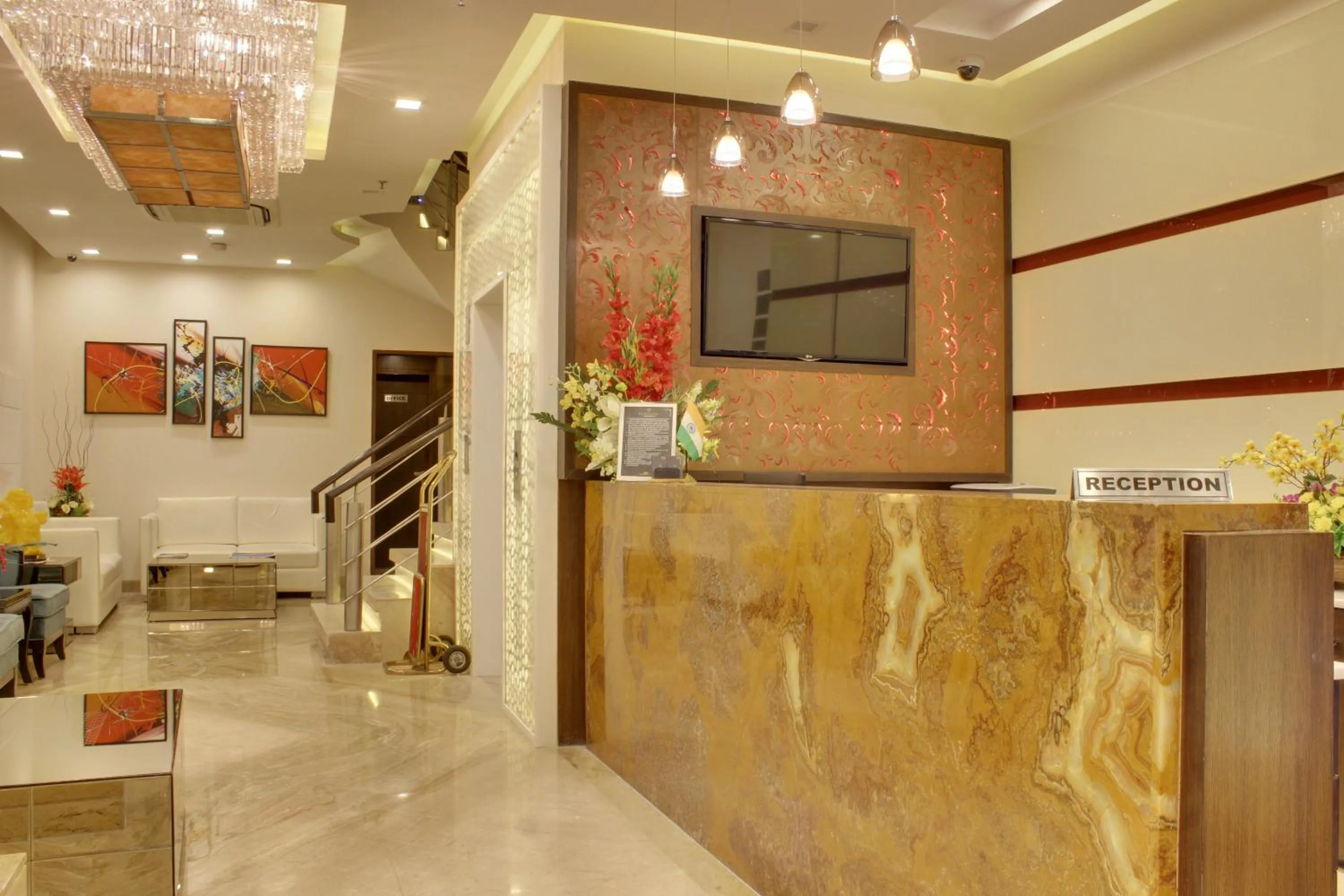 Lobby or reception in Hotel Taj Princess - Boutique Hotel