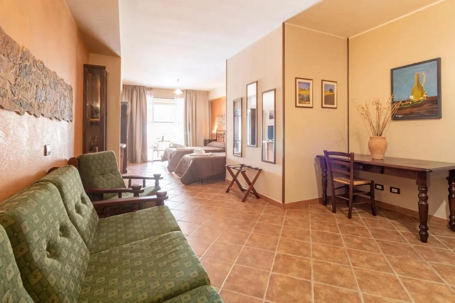 Living room in Sikania Suite