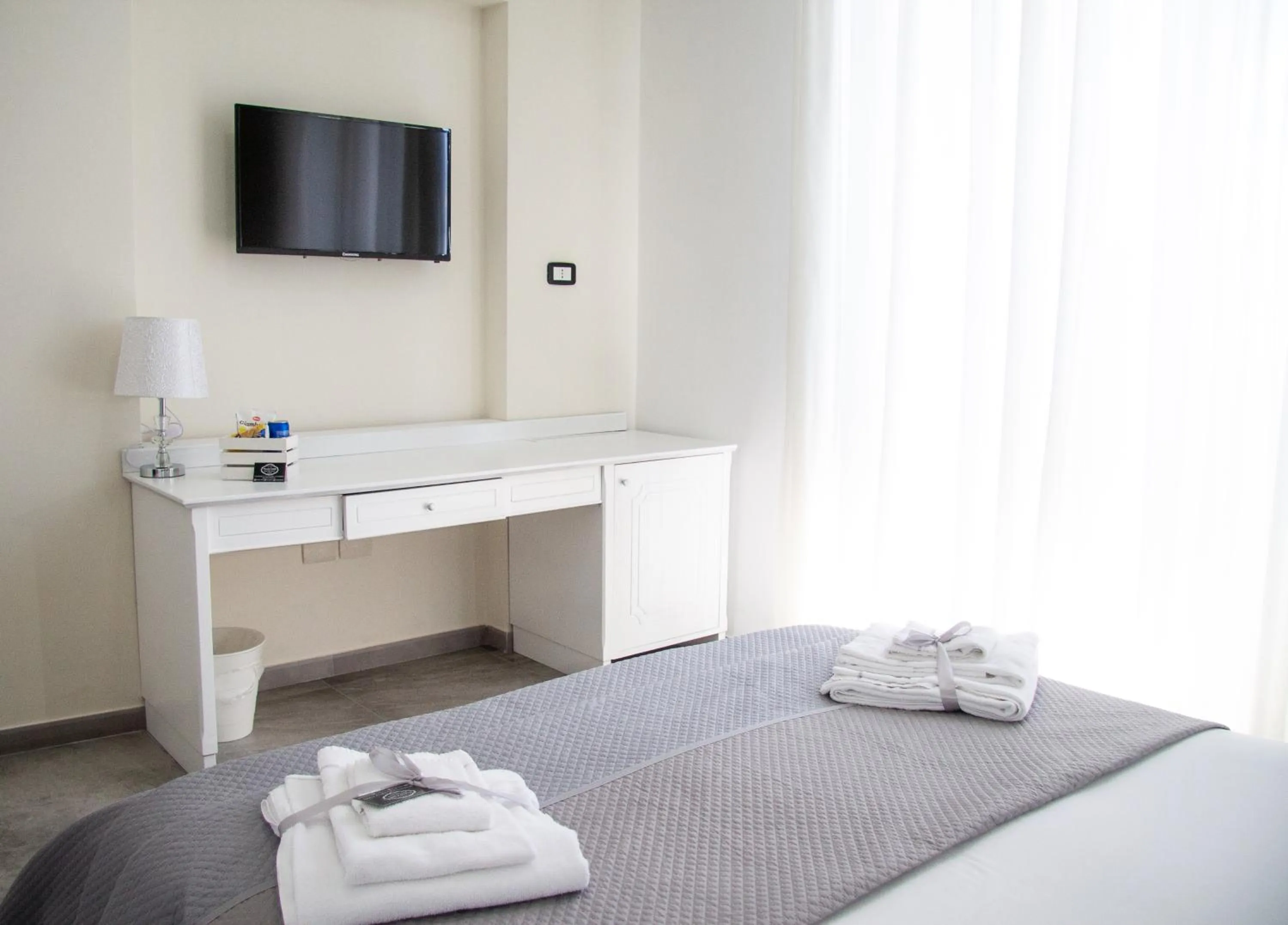 Bed in Pisacane Family