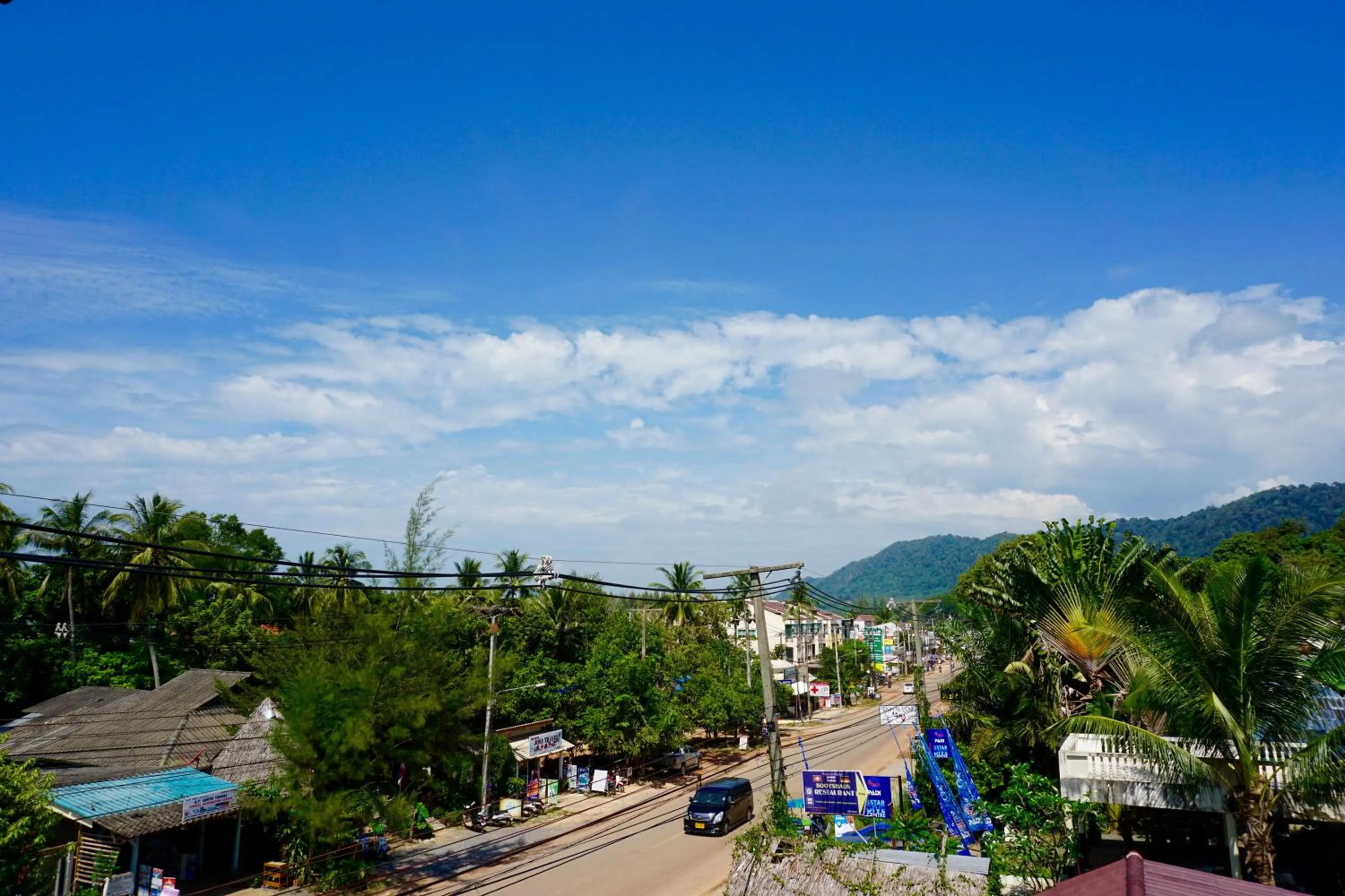 Mountain view in Lom La Lanta