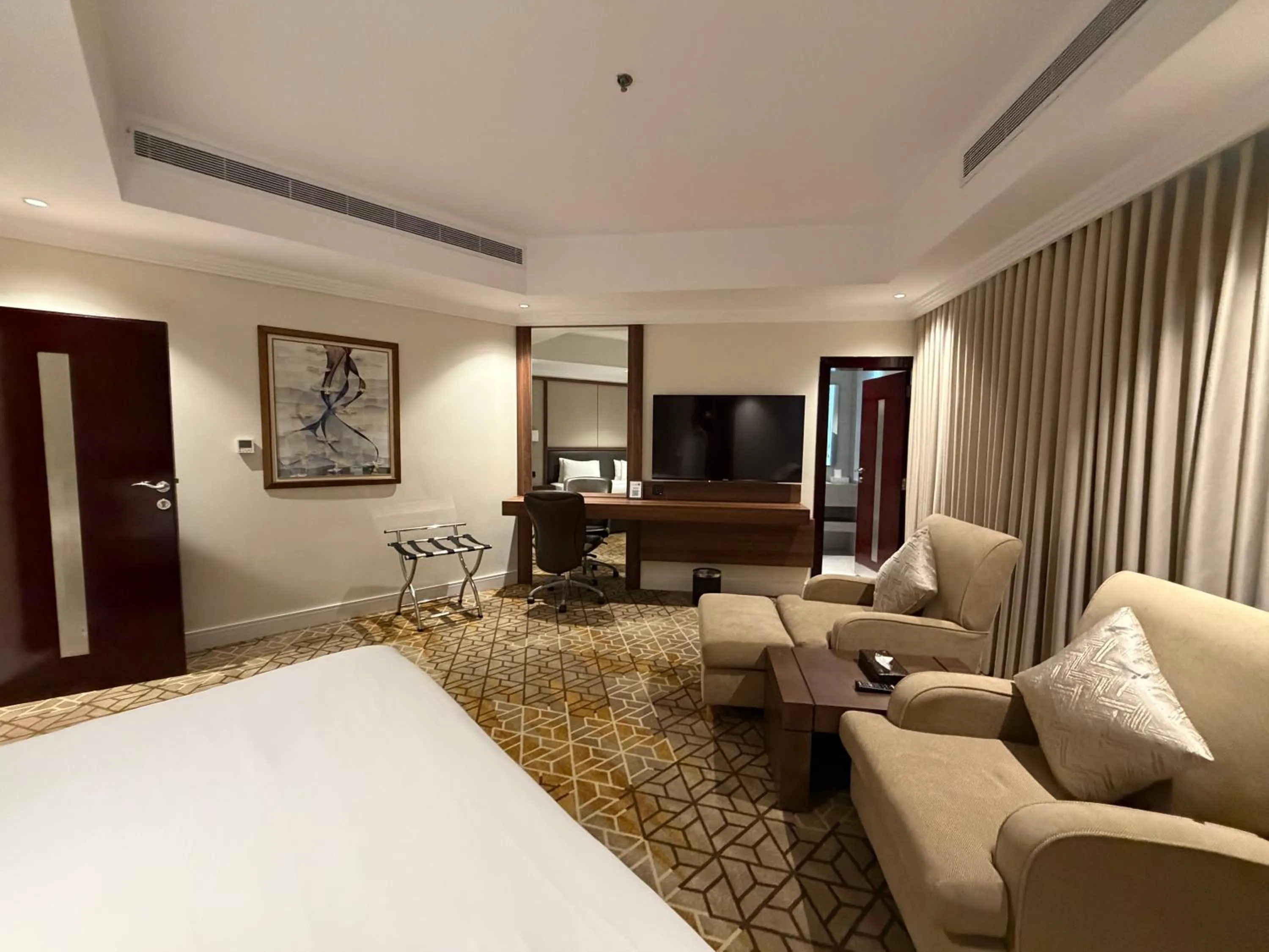 Bedroom, Bed in Quiet Dreams - Serviced Apartments King abdul Aziz Street Branch