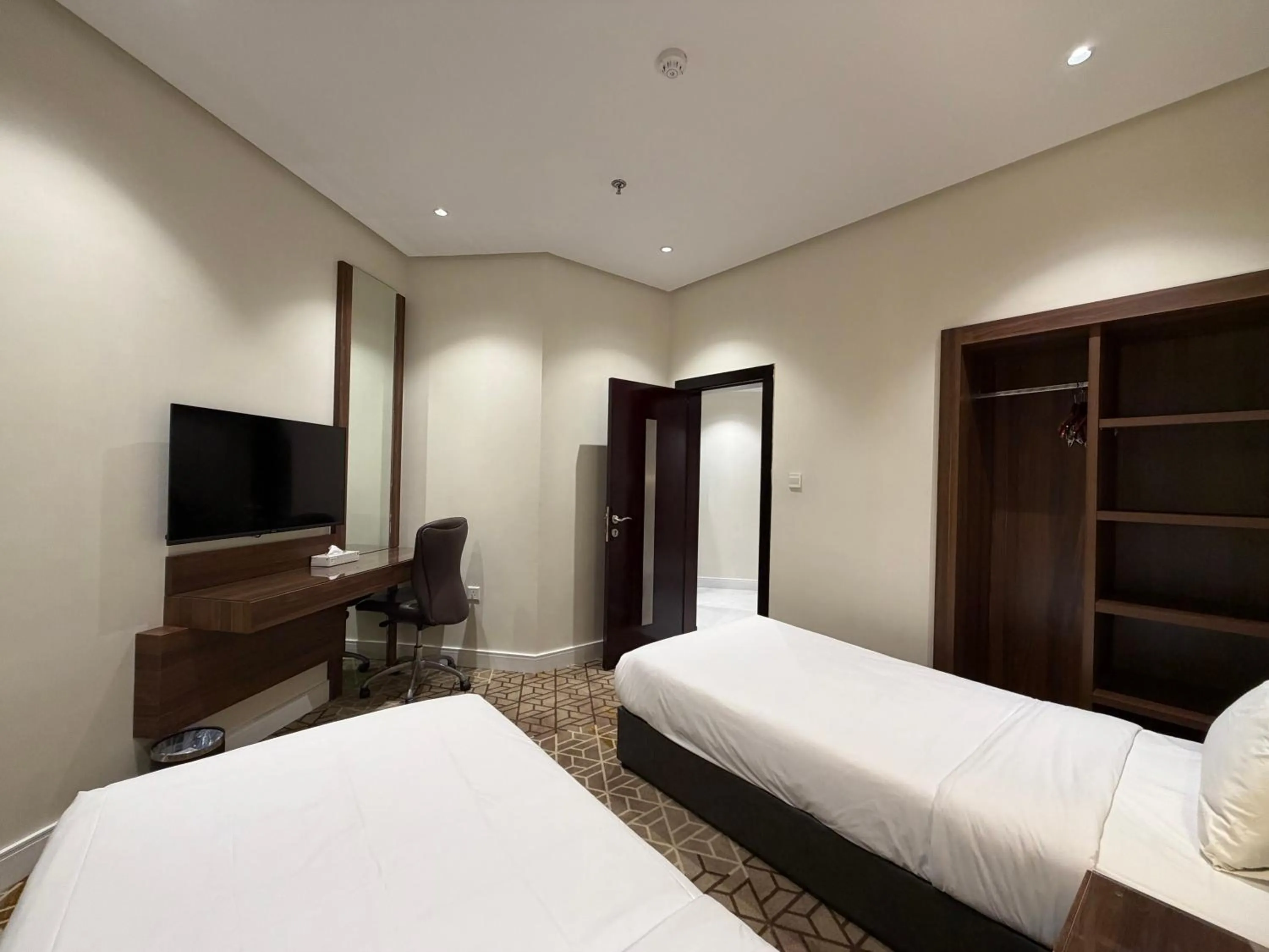 Bed in Quiet Dreams - Serviced Apartments King abdul Aziz Street Branch