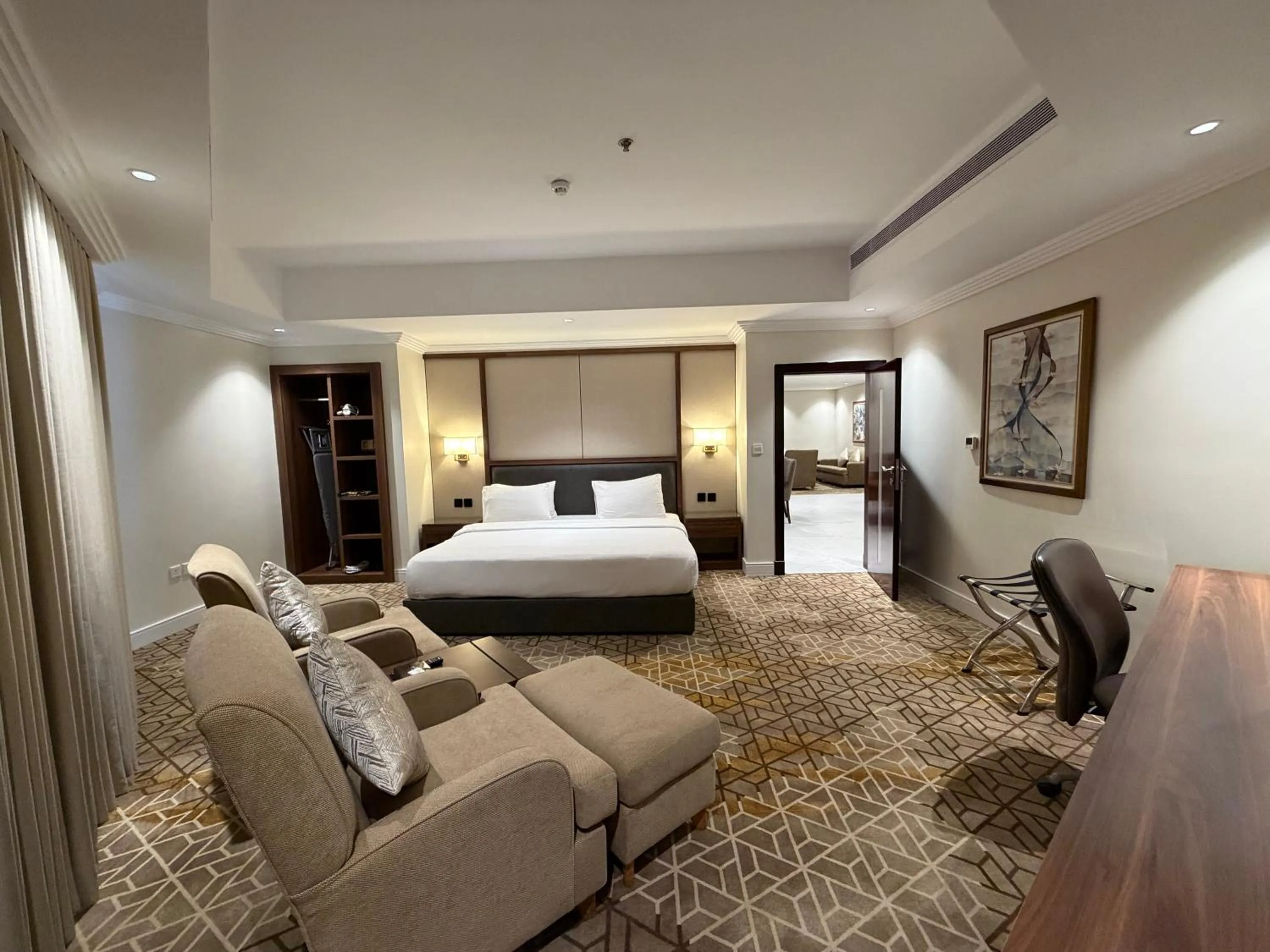 Bed in Quiet Dreams - Serviced Apartments King abdul Aziz Street Branch