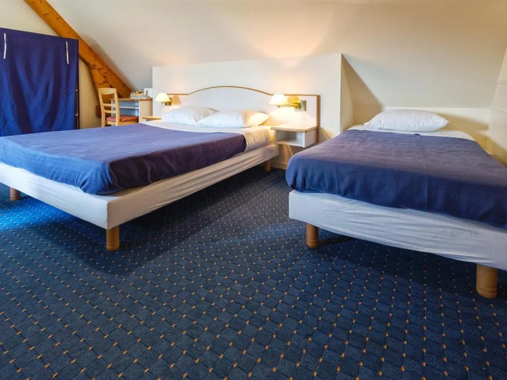 Bedroom, Bed in Villa Tracy