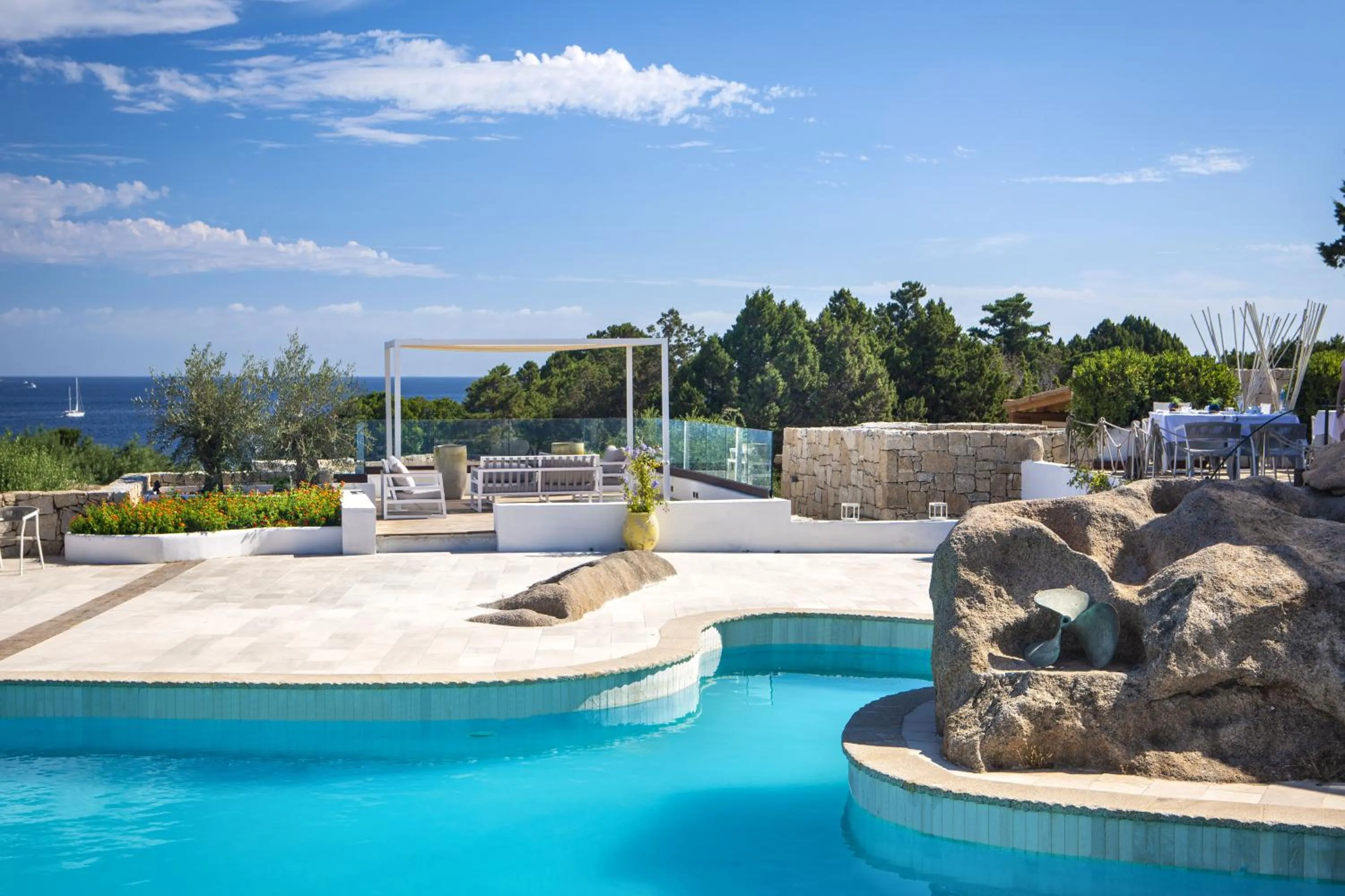 Day in Hotel Grand Relais Dei Nuraghi