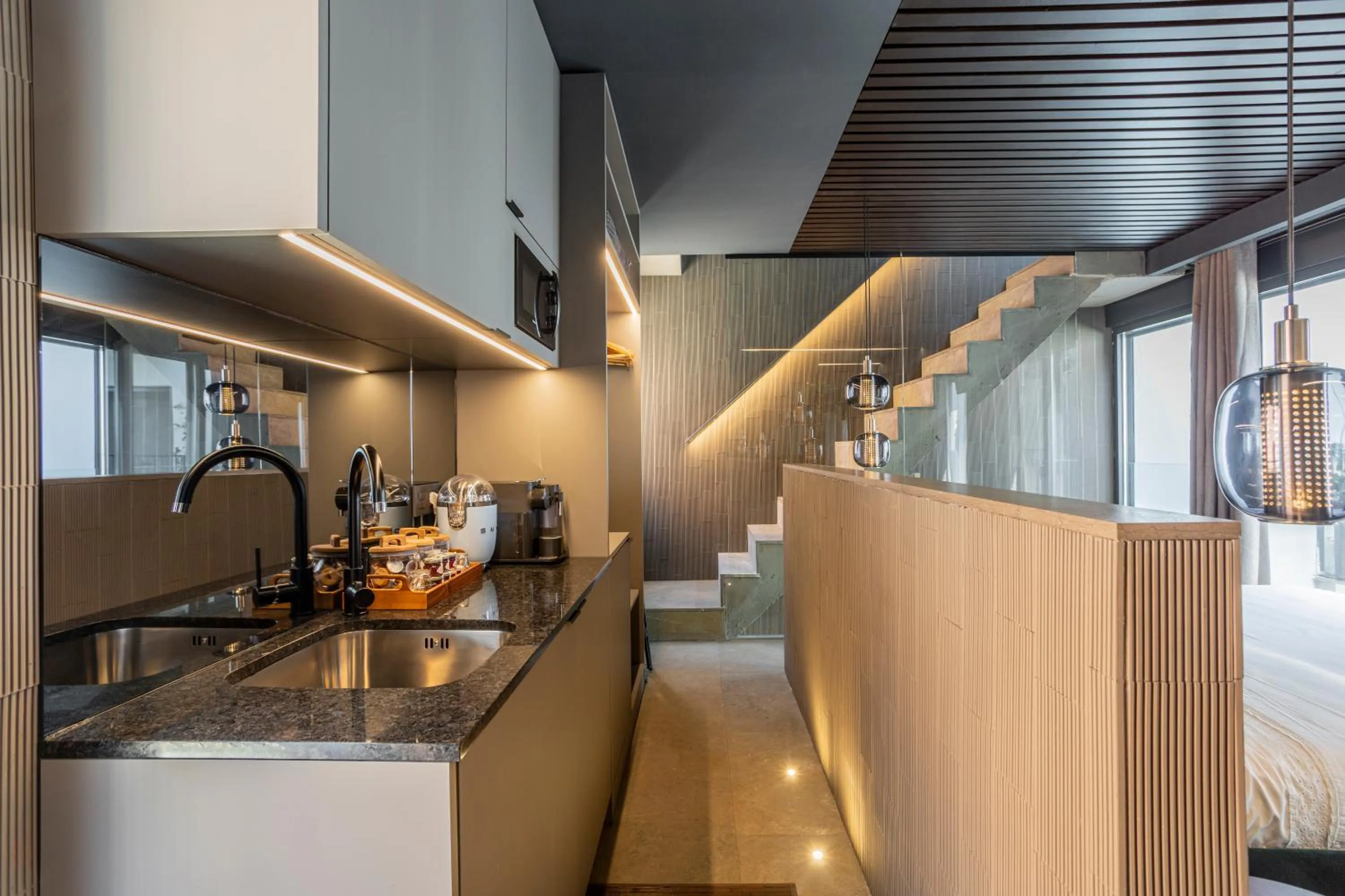 Photo of the whole room in Apartaestudios Evolution Luxury