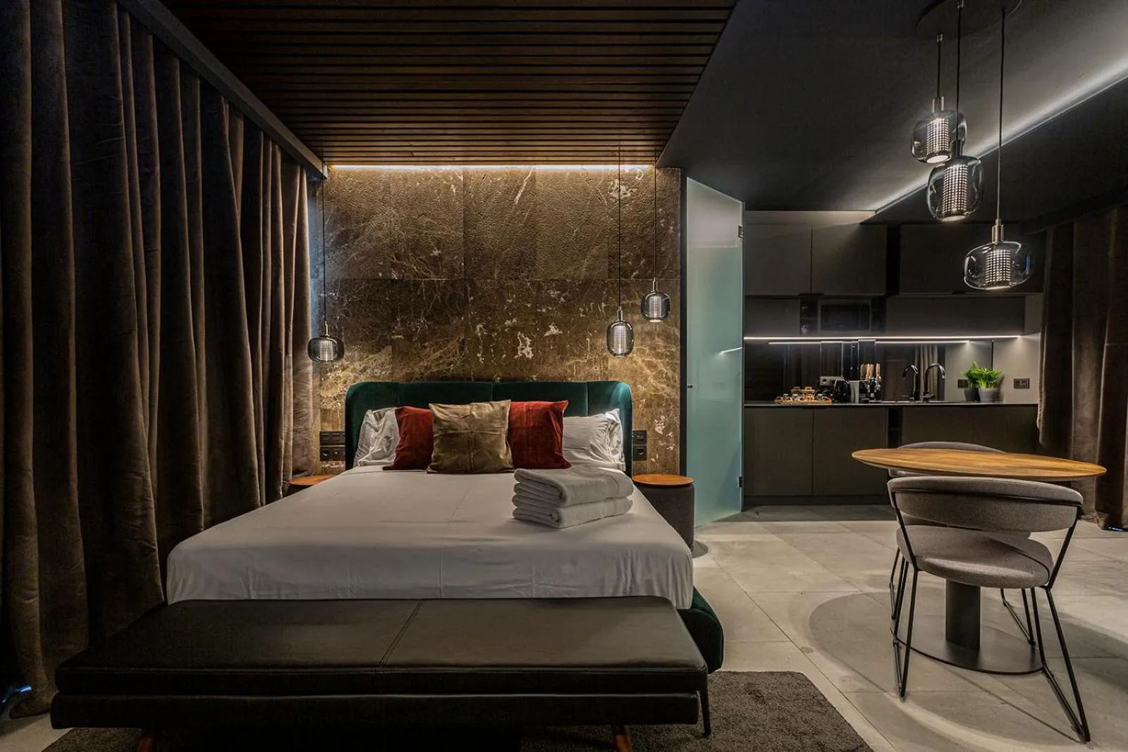 Bed in Apartaestudios Evolution Luxury