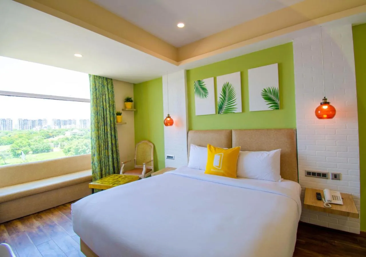 Bed in Bloom Hotel - Gachibowli
