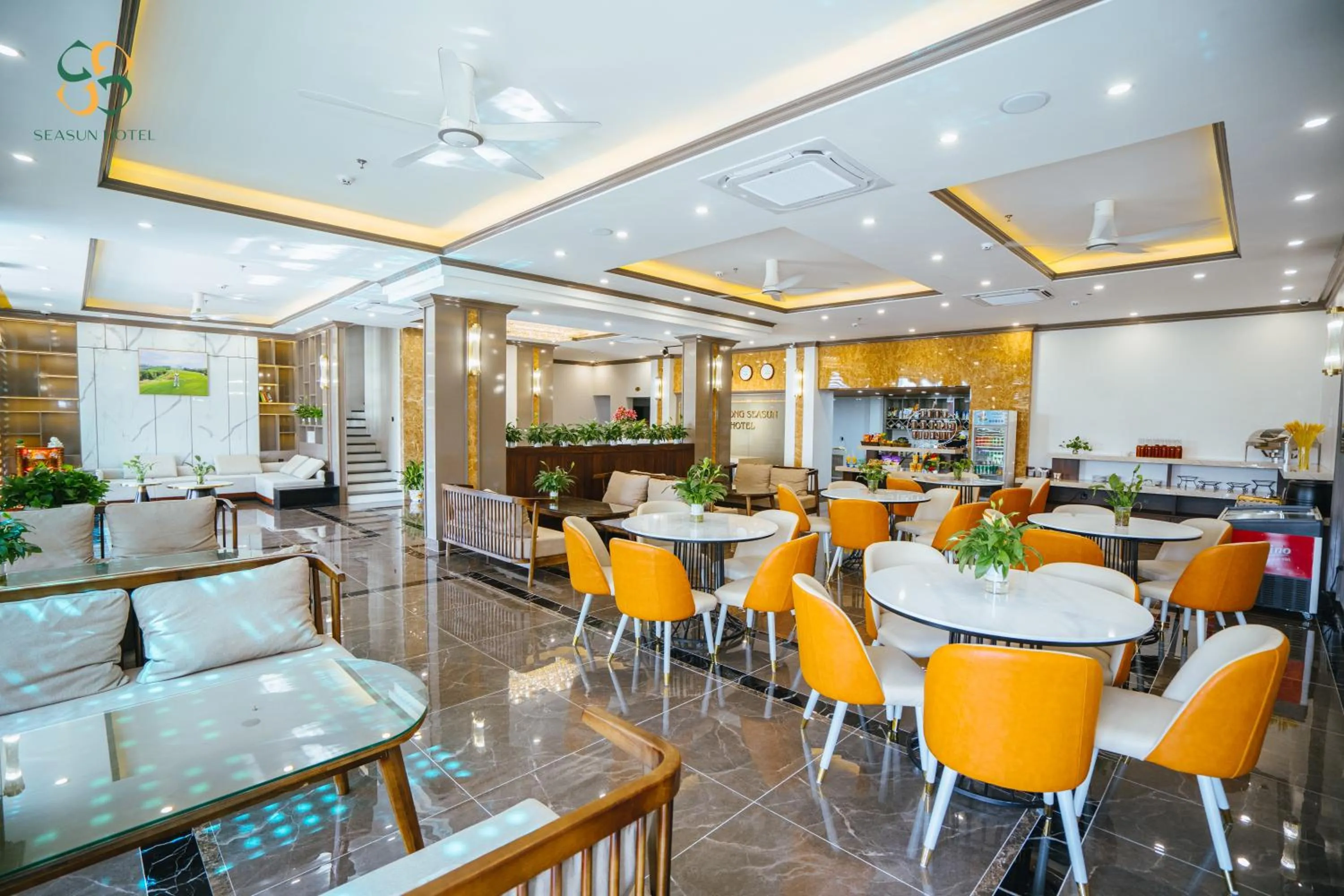 Restaurant/places to eat in Ha Long Seasun Hotel