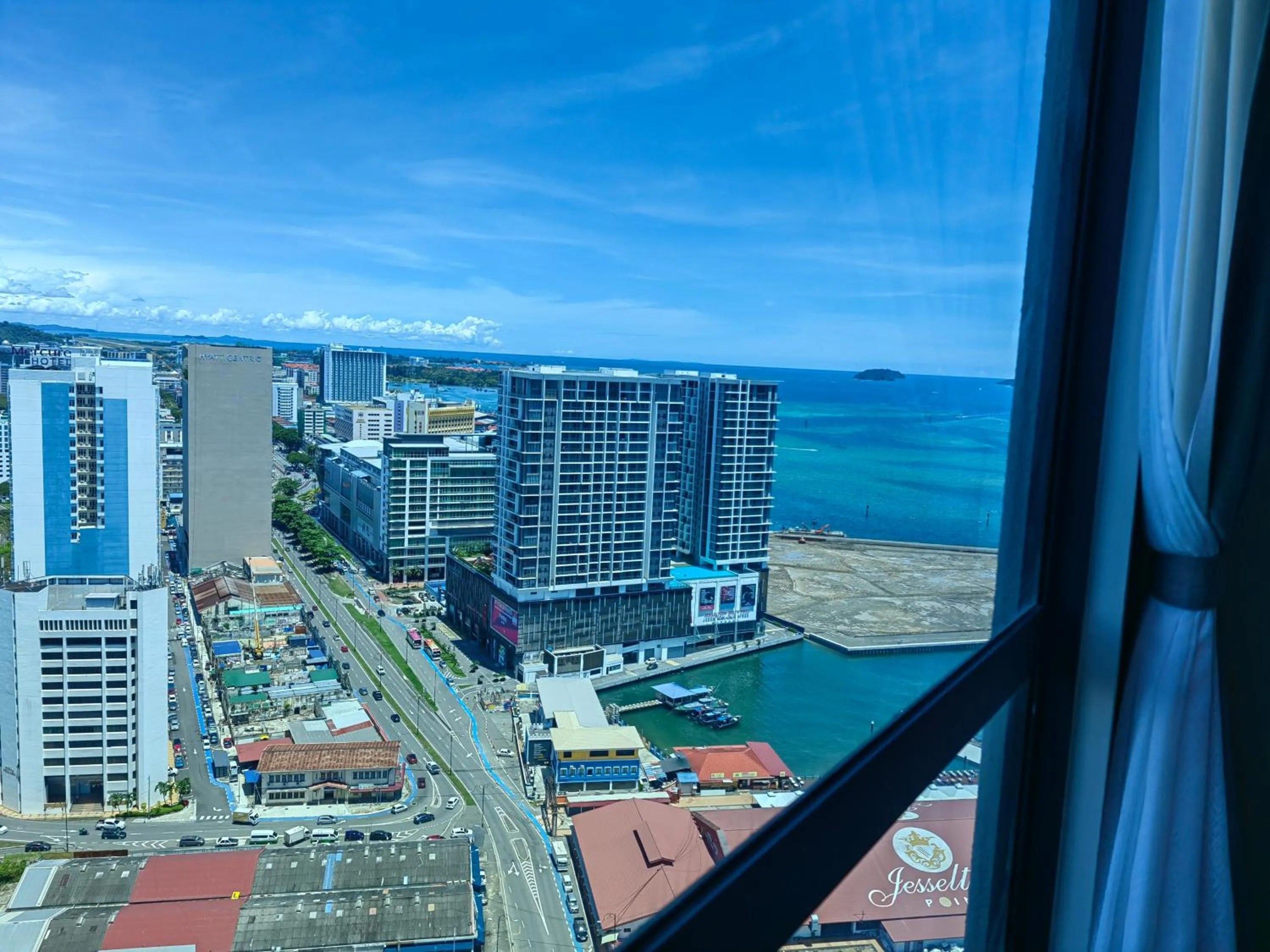 Jesselton Quay Citypads