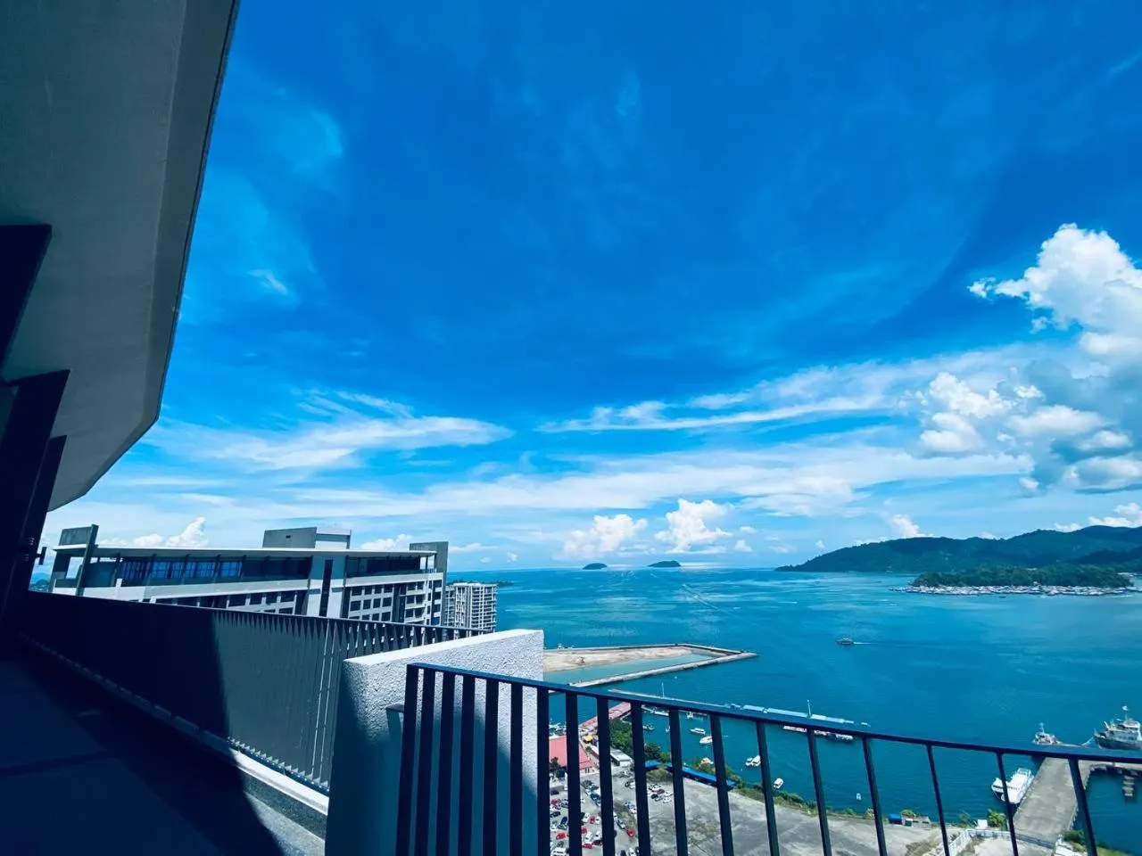 Jesselton Quay Citypads