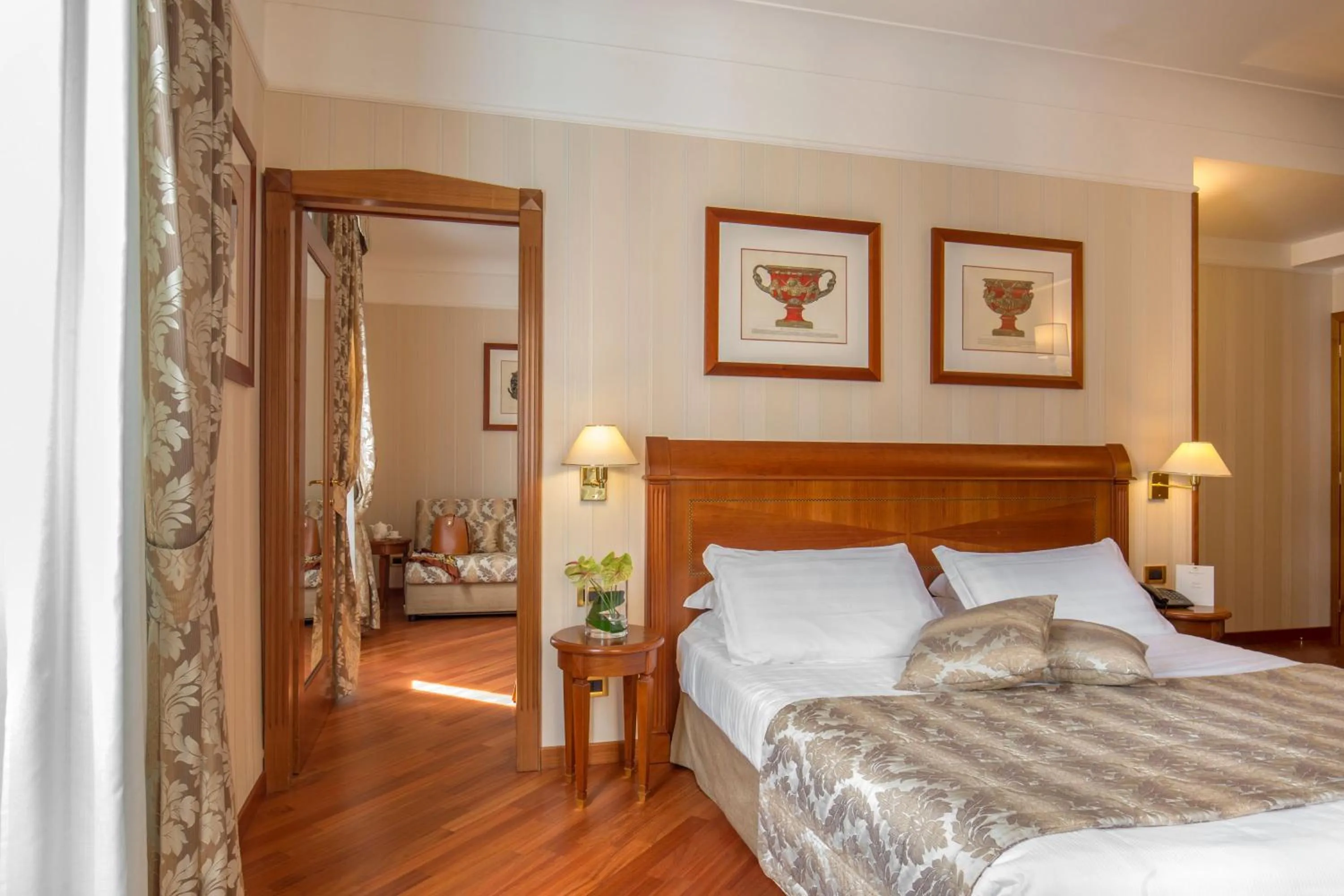 Photo of the whole room, Bed in Albergo Ottocento