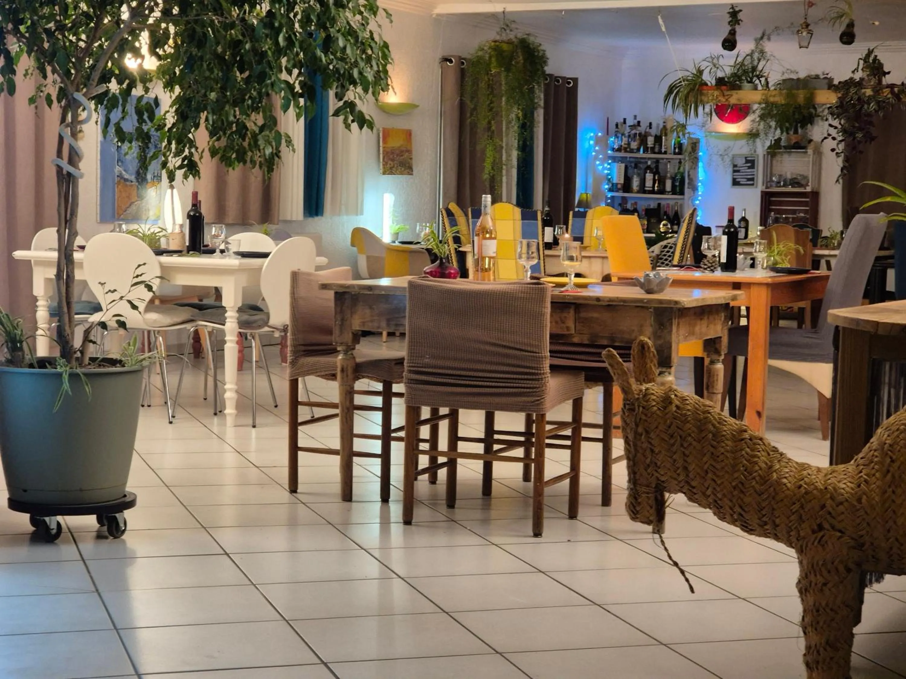 Property building in Bel Hotel Restaurant la Gentilhommière