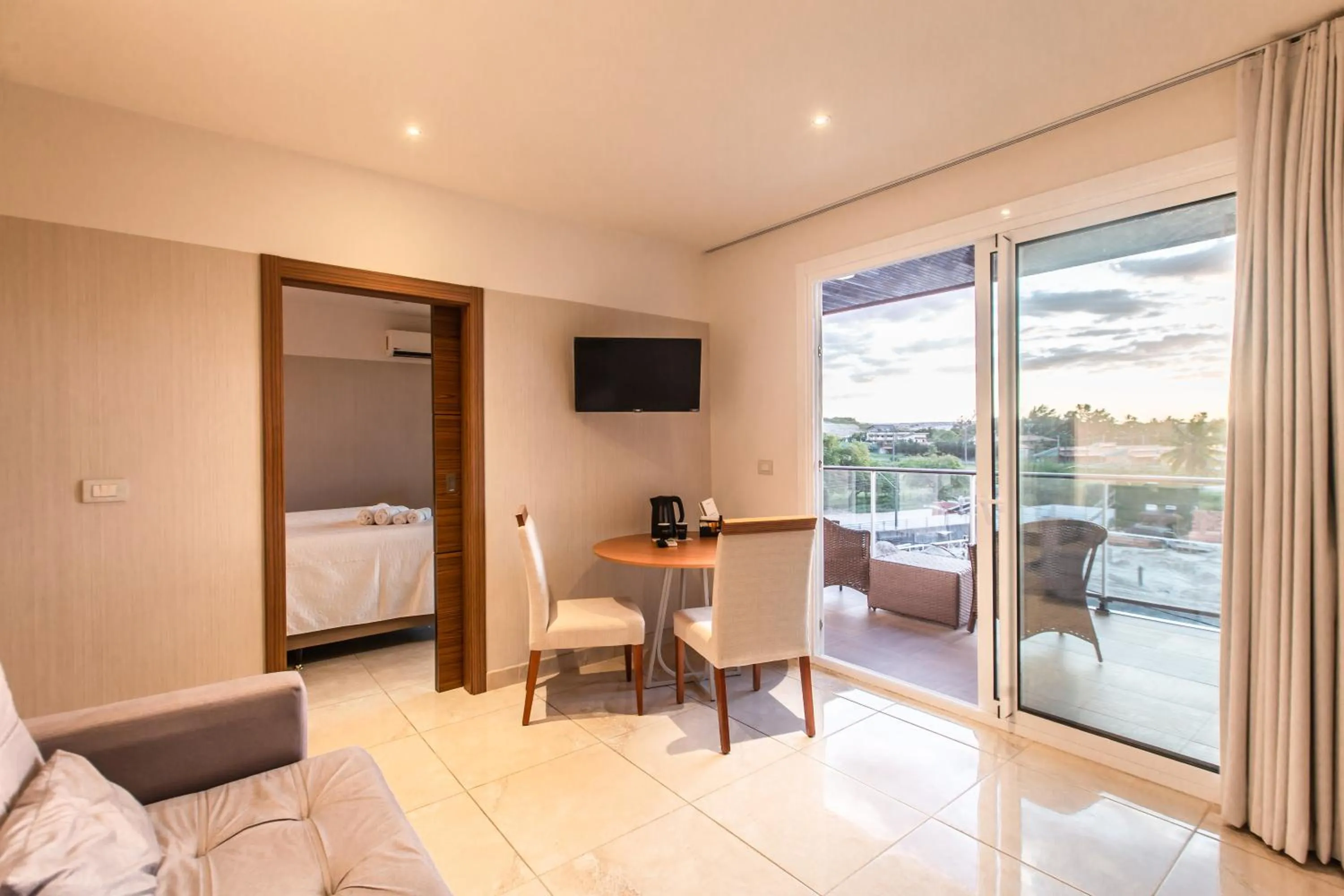 Communal lounge/ TV room in VM Hotel Cumbuco