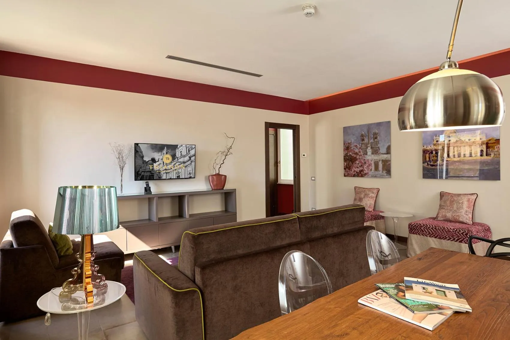 Living room in Trianon Borgo Pio Aparthotel