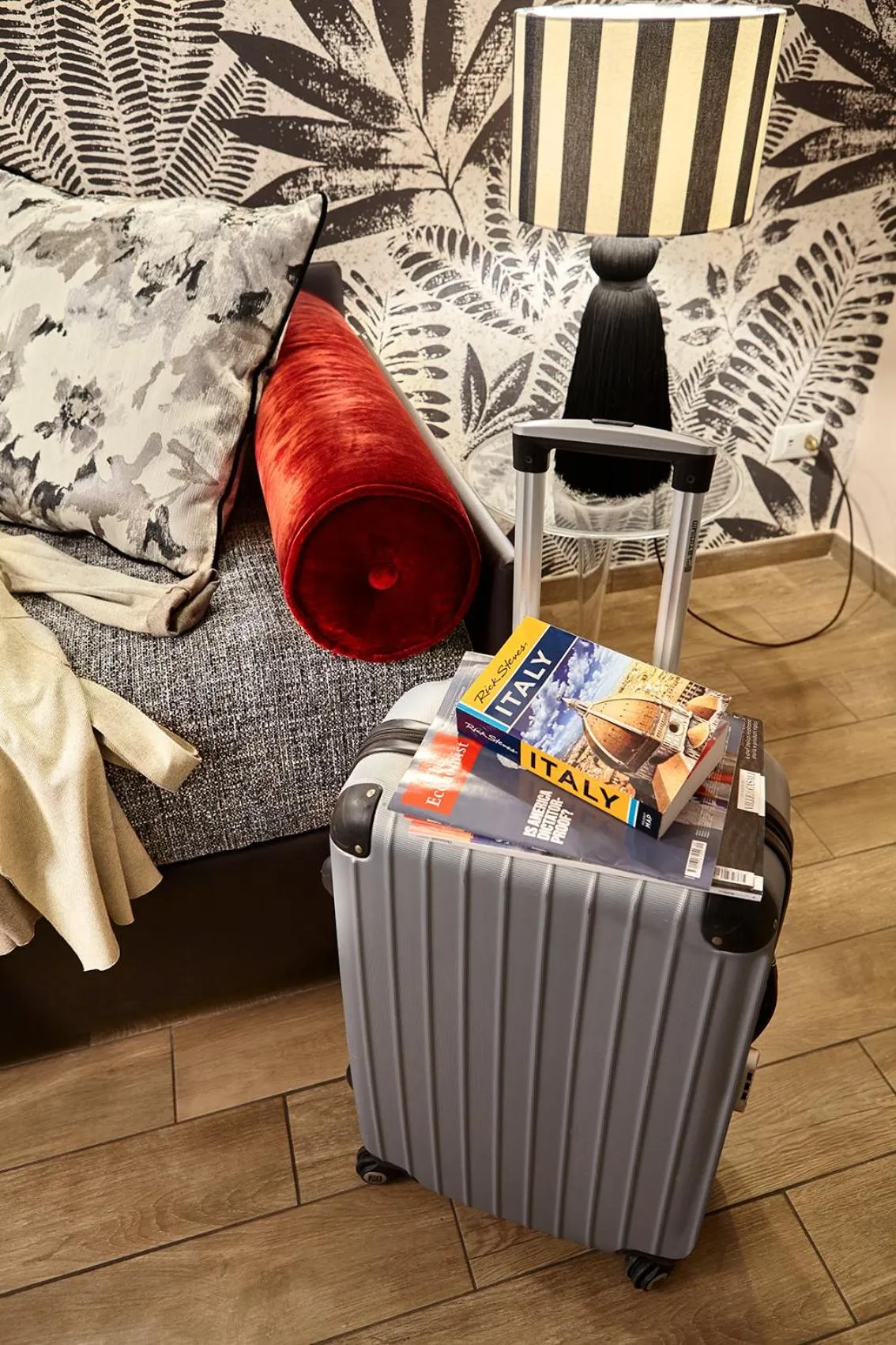 Living room in Trianon Borgo Pio Aparthotel