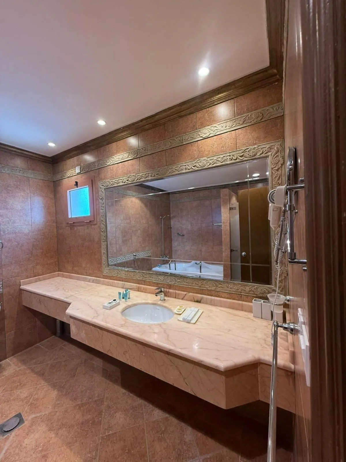 Bathroom in Al-Borg Al-Watheer Serviced apartments