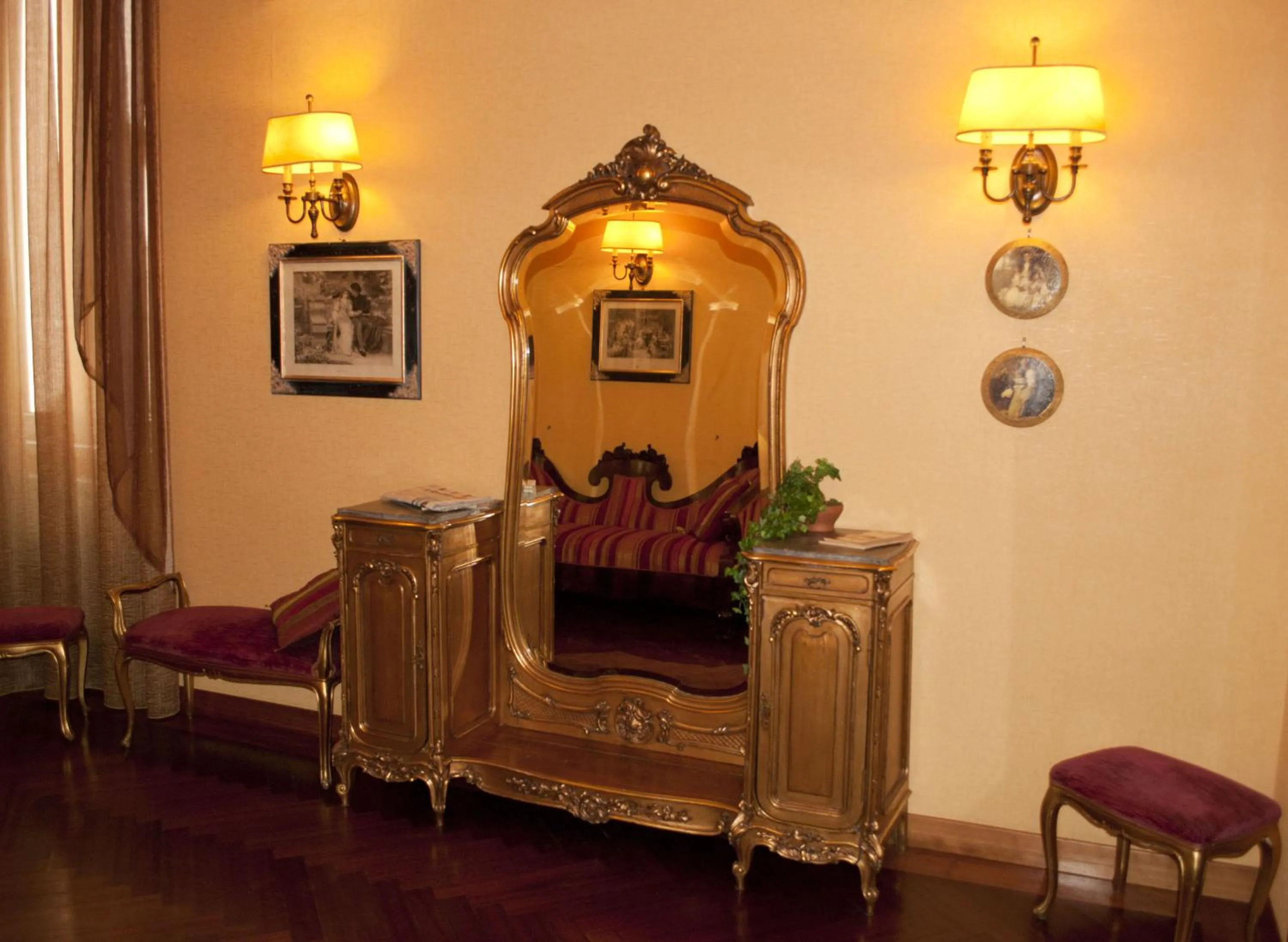 Decorative detail in Domus Livia