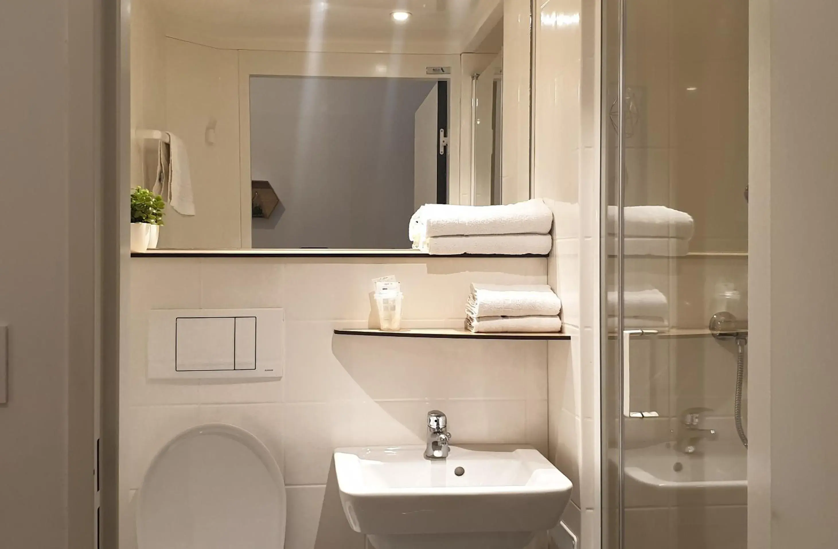 Standard Double Room in La Villa Esponda Standard Double Room in La Villa Esponda