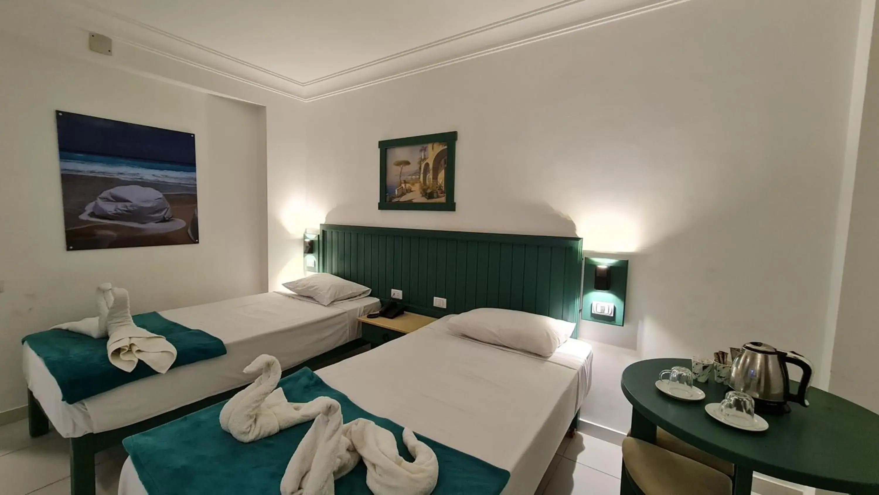 Superior Single Room with Pool View in Zak Inn Superior Single Room with Pool View in Zak Inn