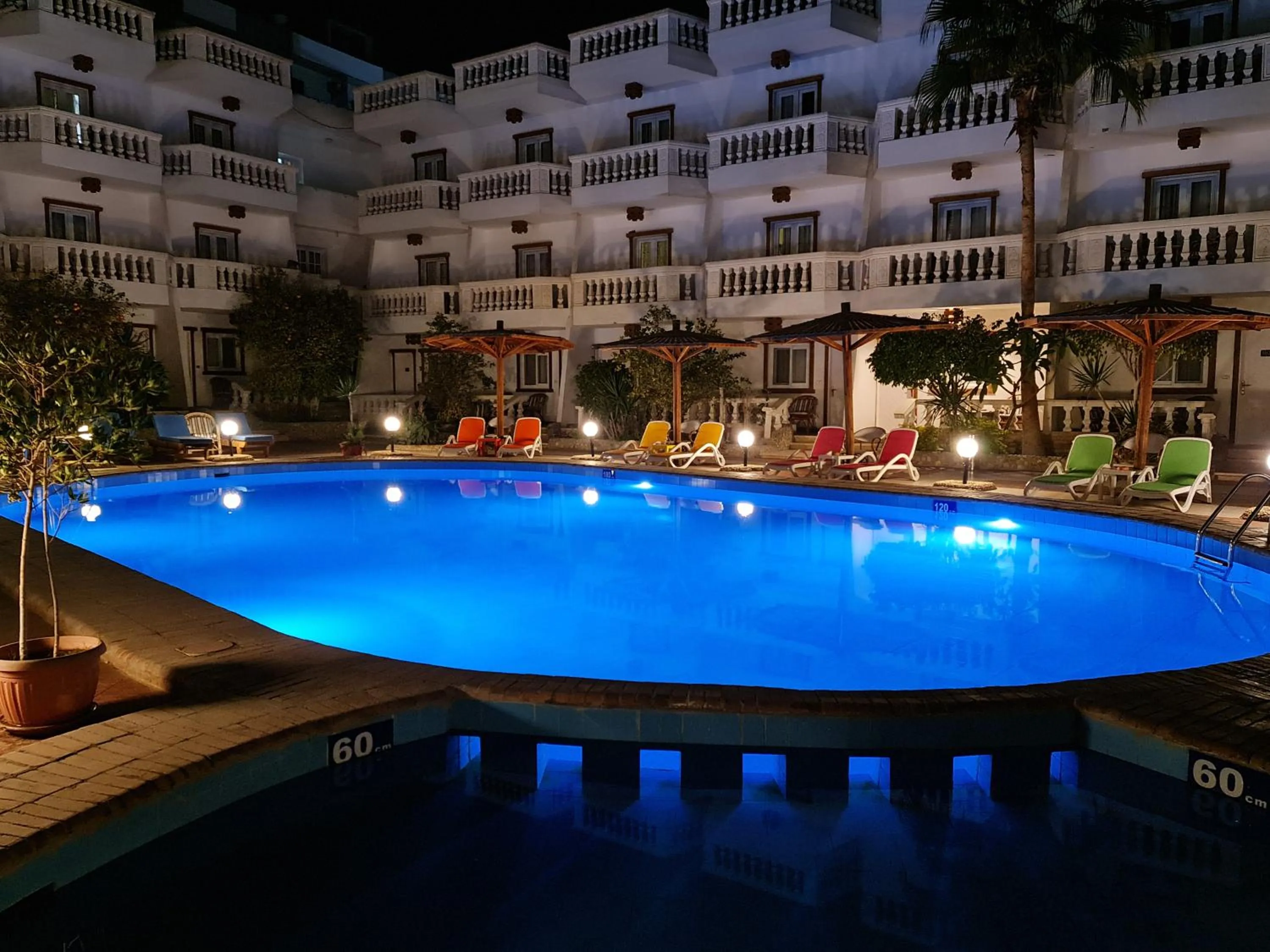 Property building in Zak Inn