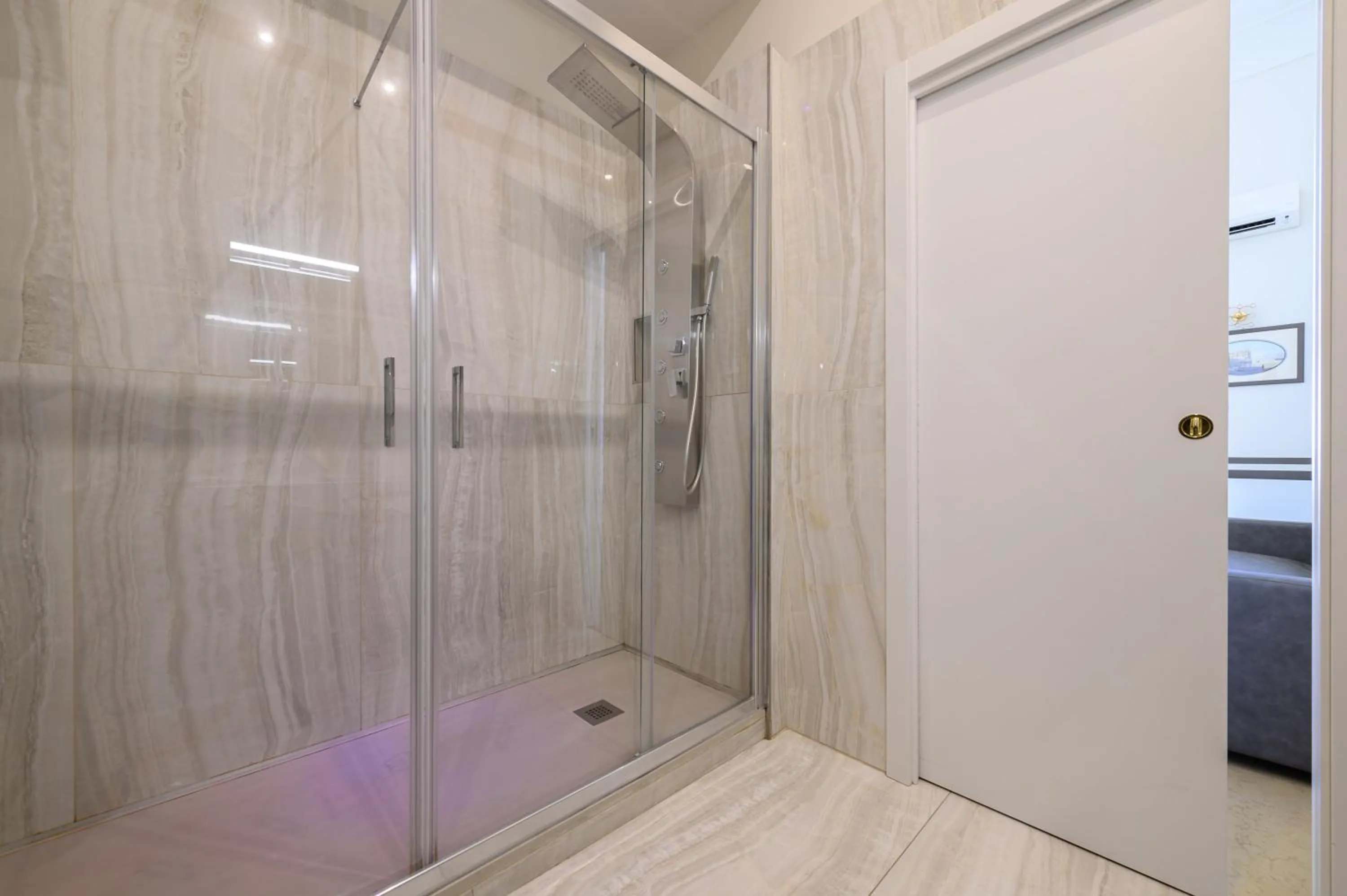 Residenza Molinari Suite