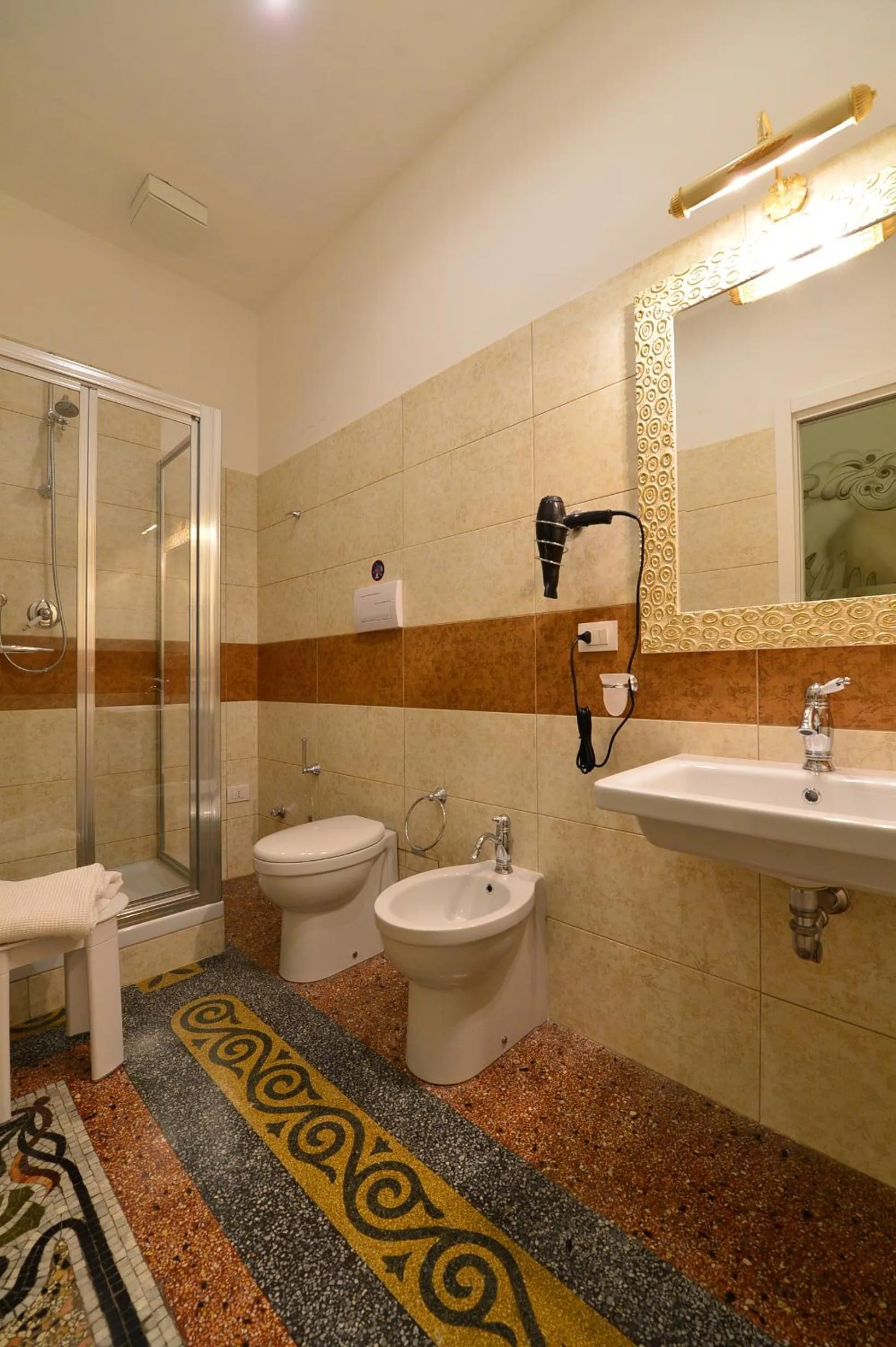 Bathroom in Conte di Cavour