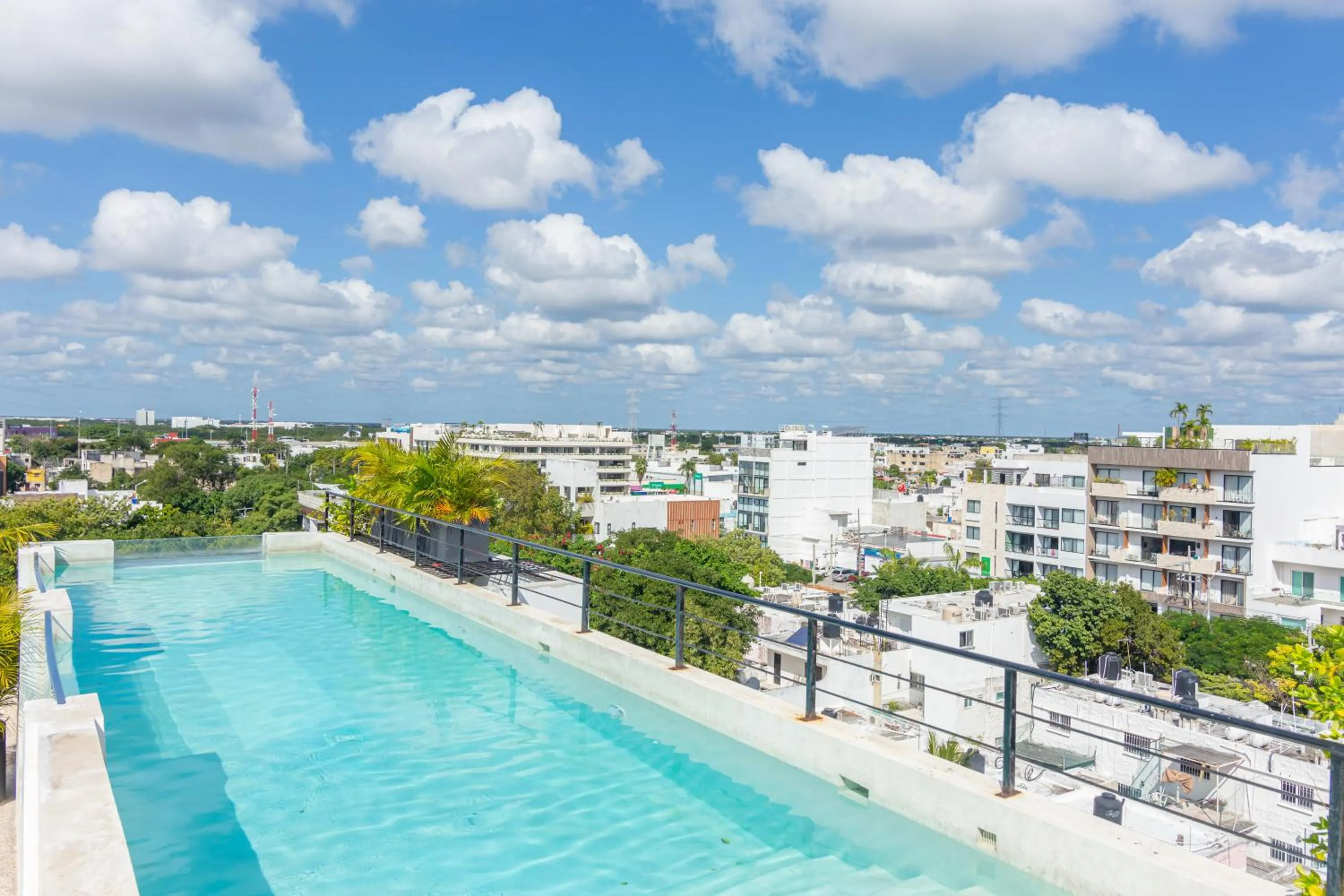 Property building in Toh House Luxury by Boutique Apartments MX