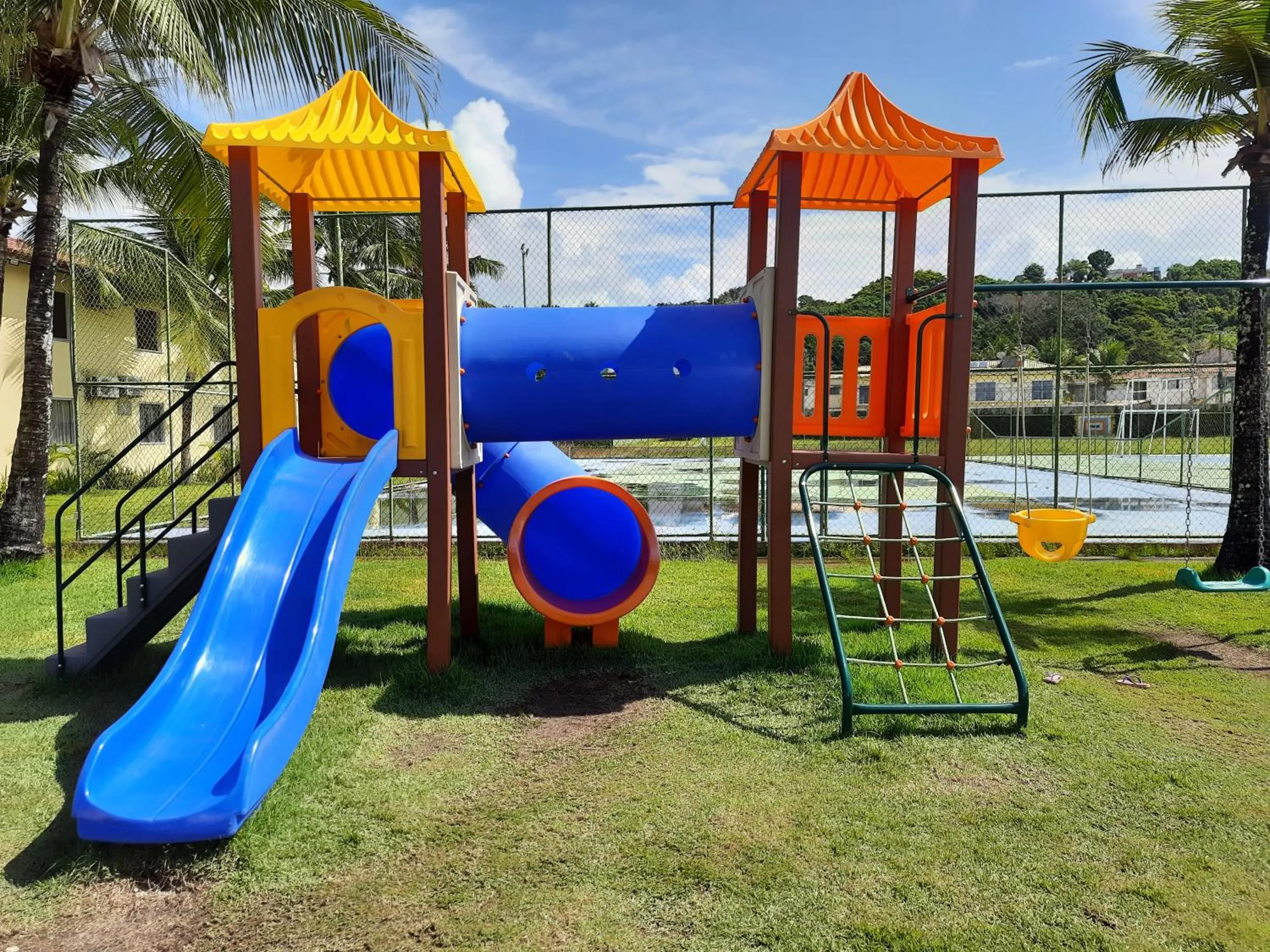 Children play ground in LC TEMPORADAS PORTOBELLO PARK HOTEL