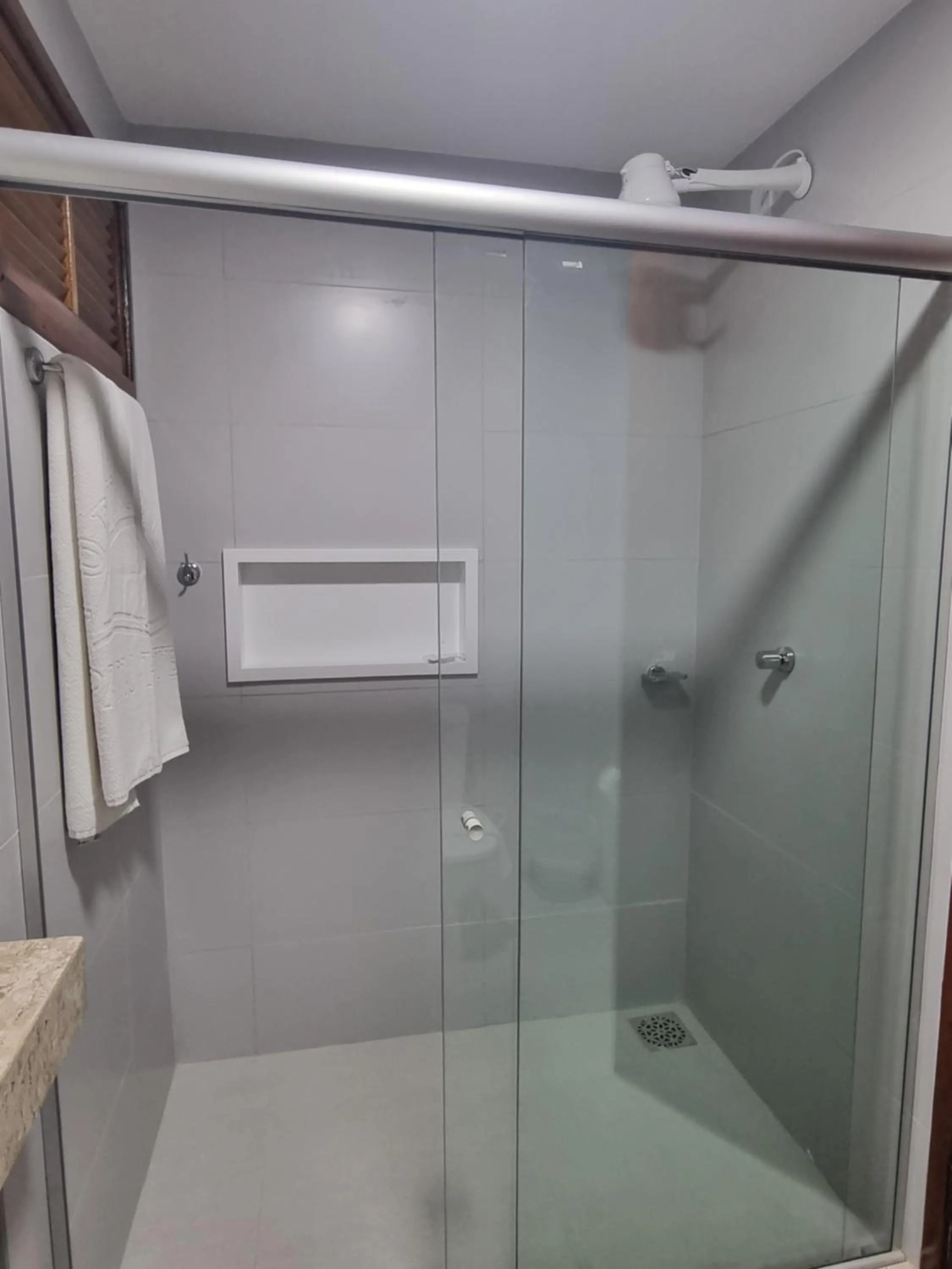 Shower in LC TEMPORADAS PORTOBELLO PARK HOTEL