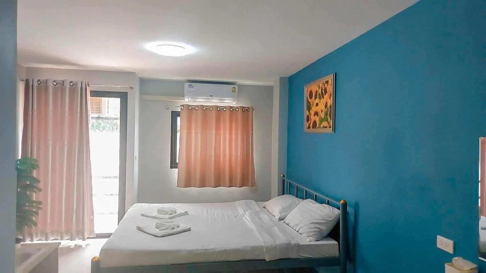 Other in Dinosaur Apartment