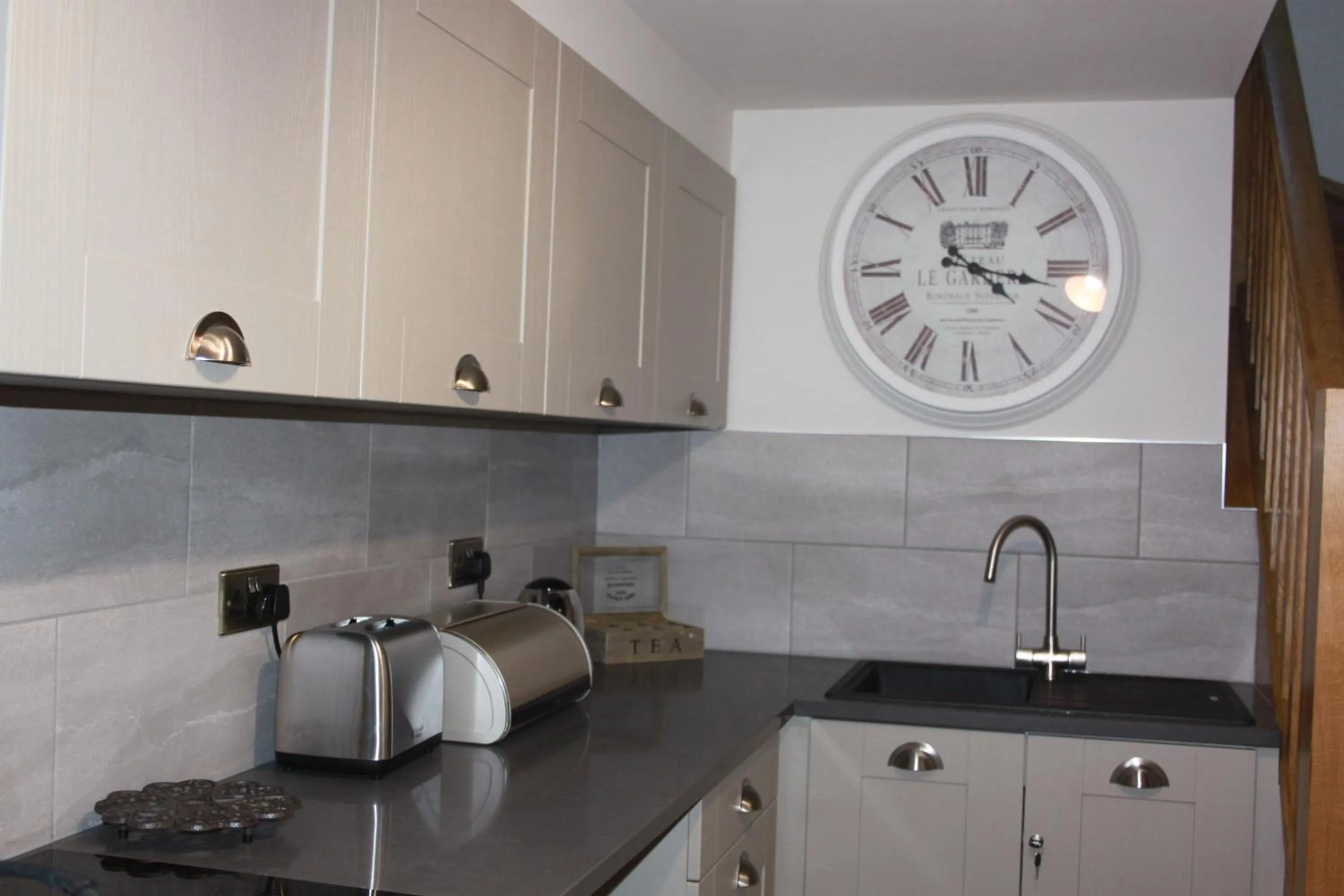 Kitchen or kitchenette in Ellenboro House