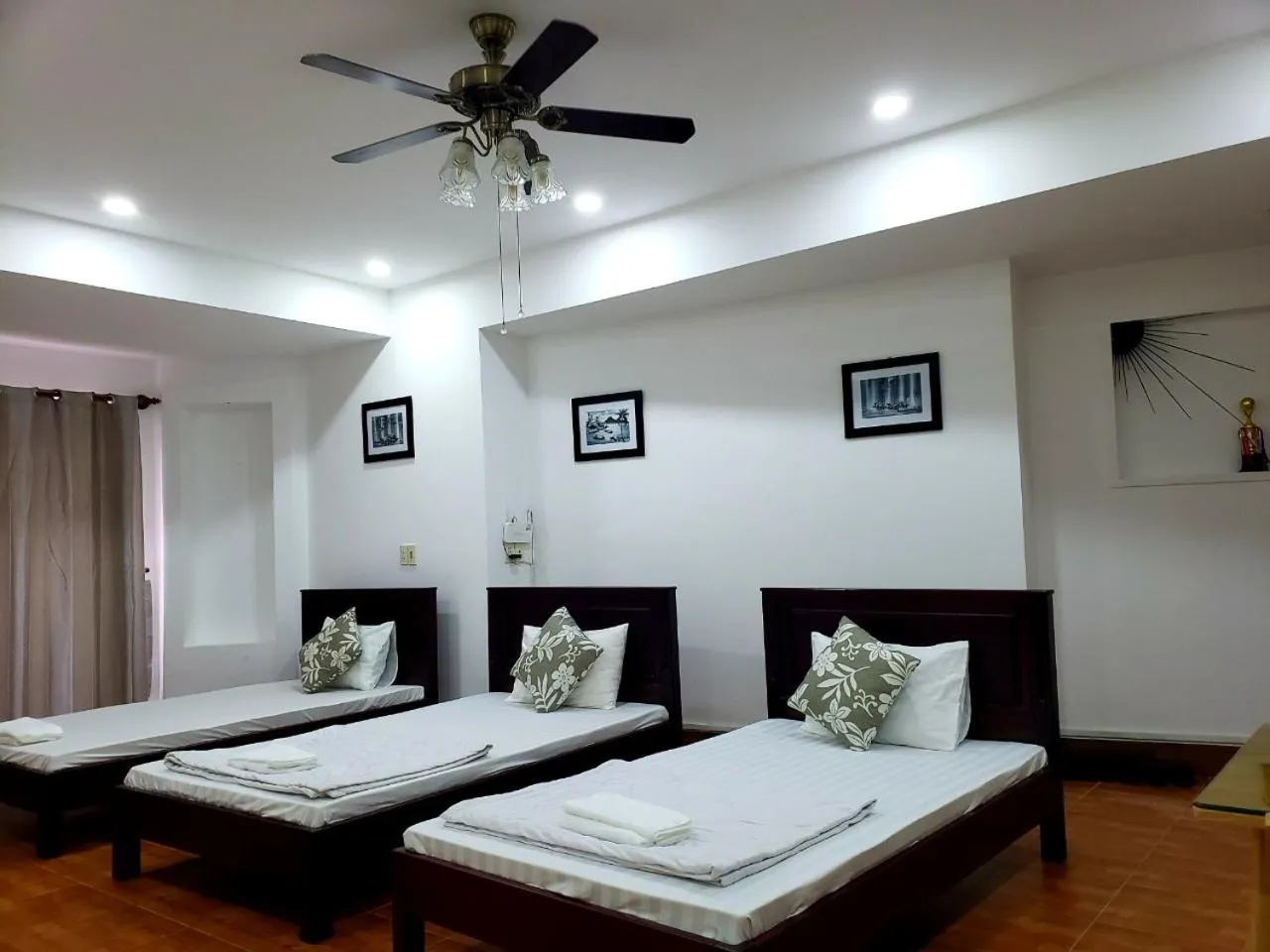 Photo of the whole room, Bed in Golden Star Villa Hue