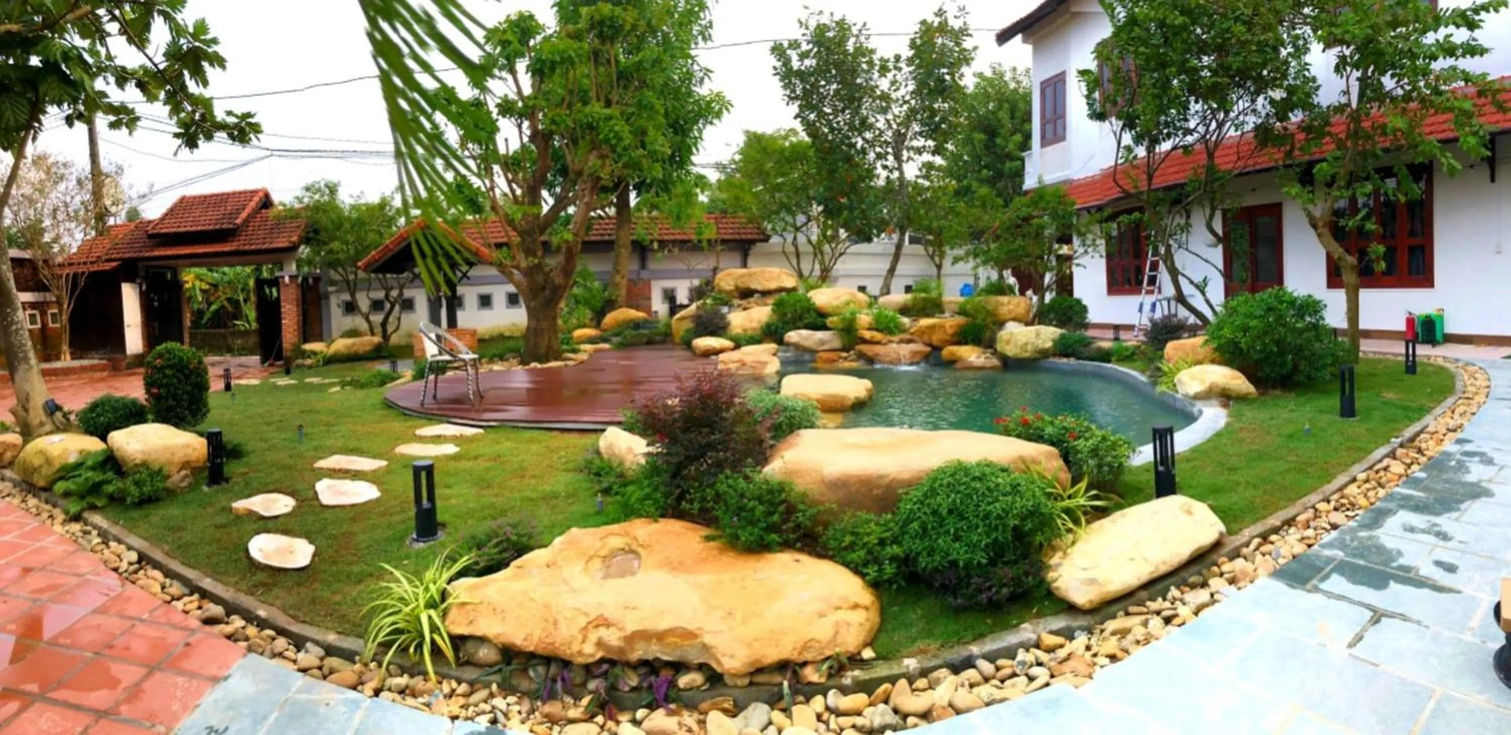 Garden in Golden Star Villa Hue