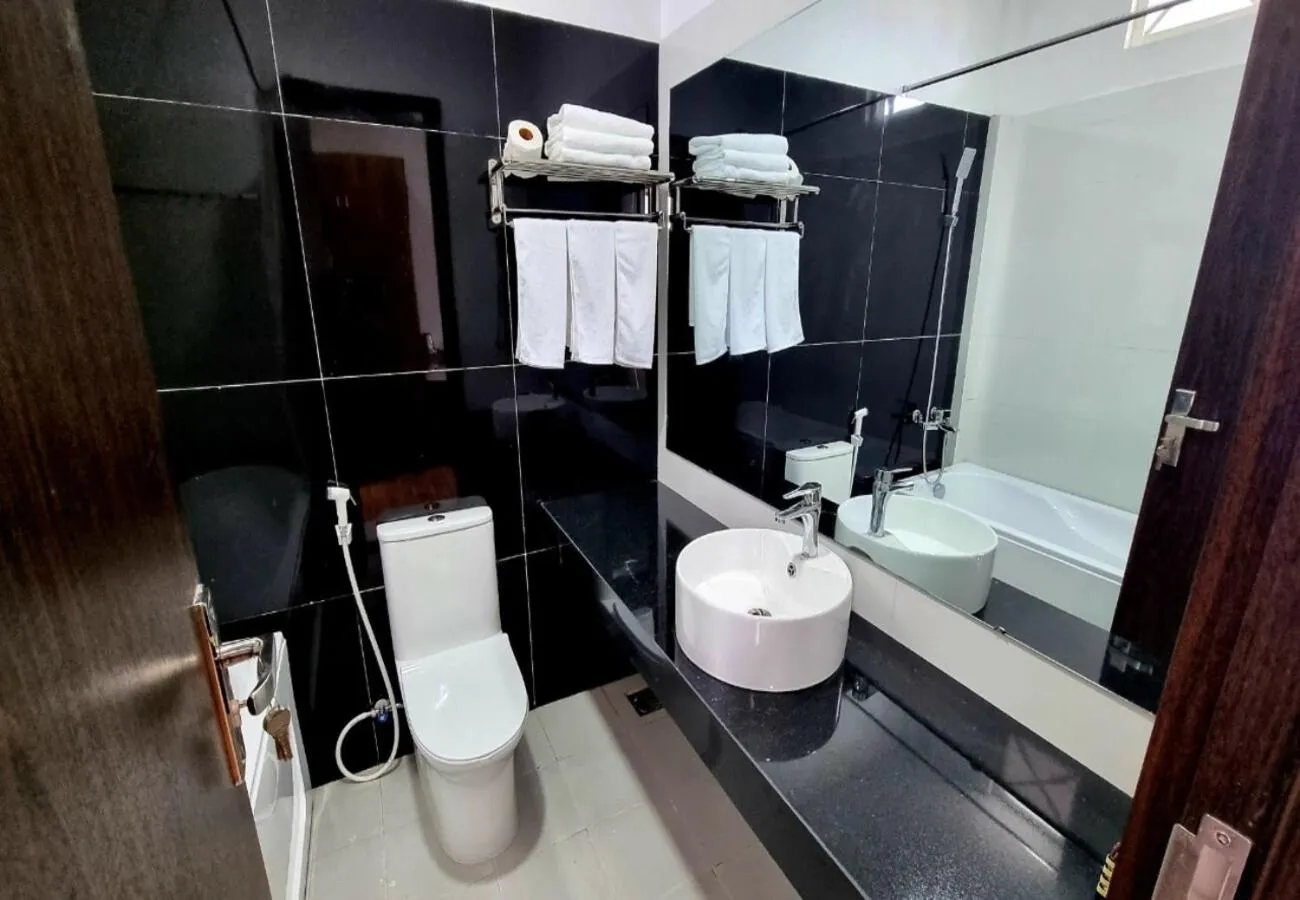 Shower in Golden Star Villa Hue