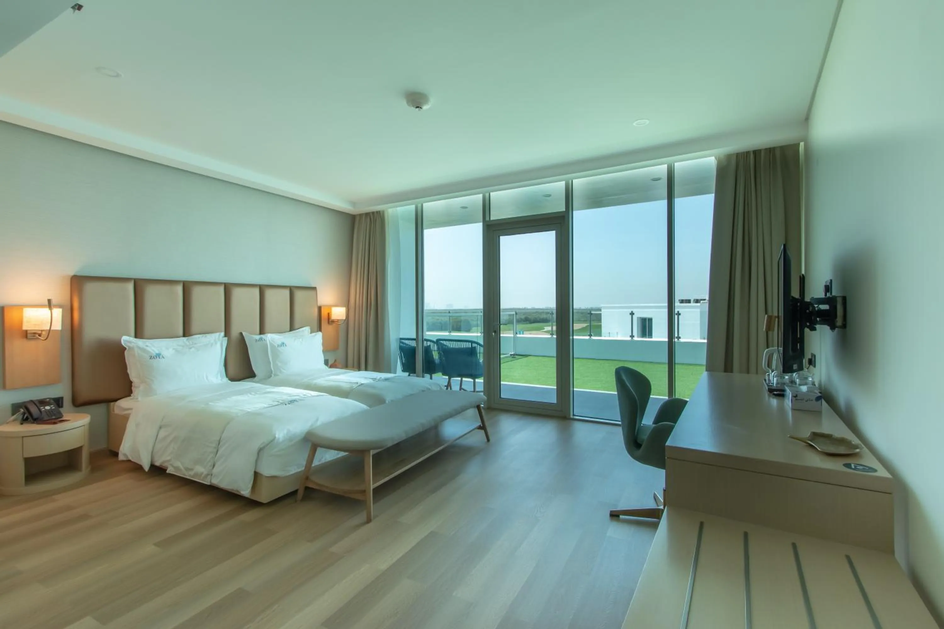 View (from property/room), Bed in Zoya Health & Wellbeing Resort