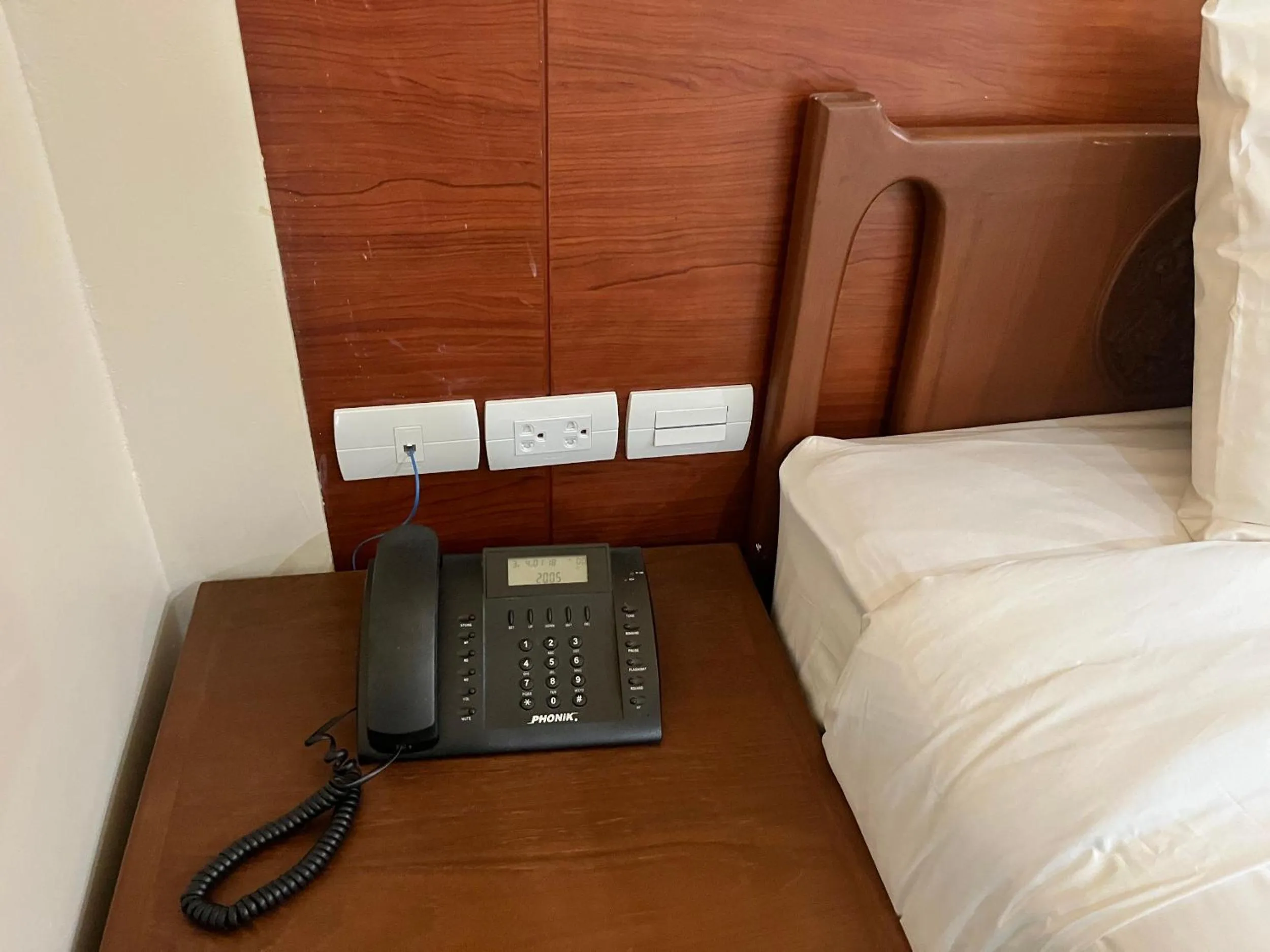 Bedroom, Bed in Anwari Hotel