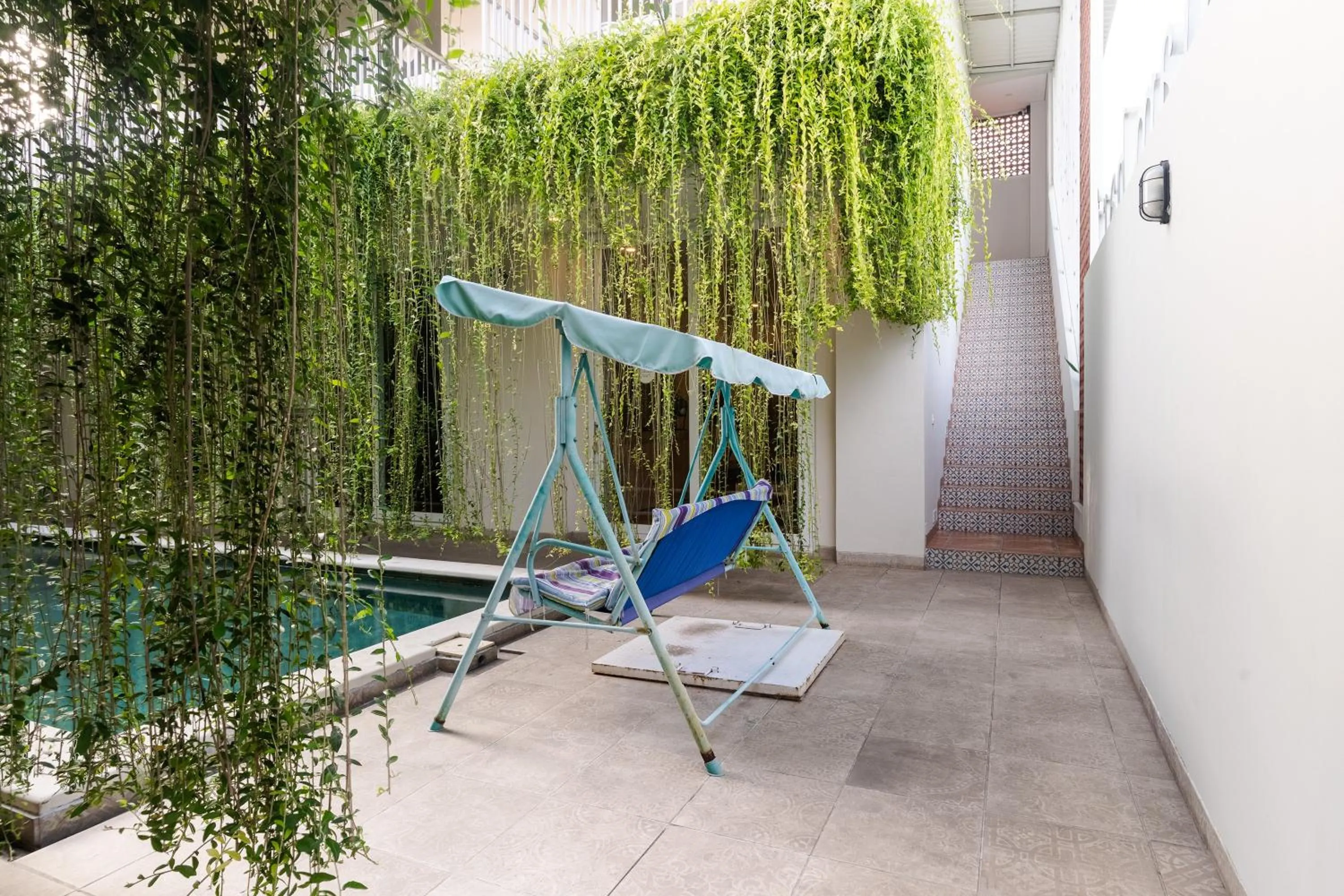 Swimming pool in Malam Hari ApartHotel