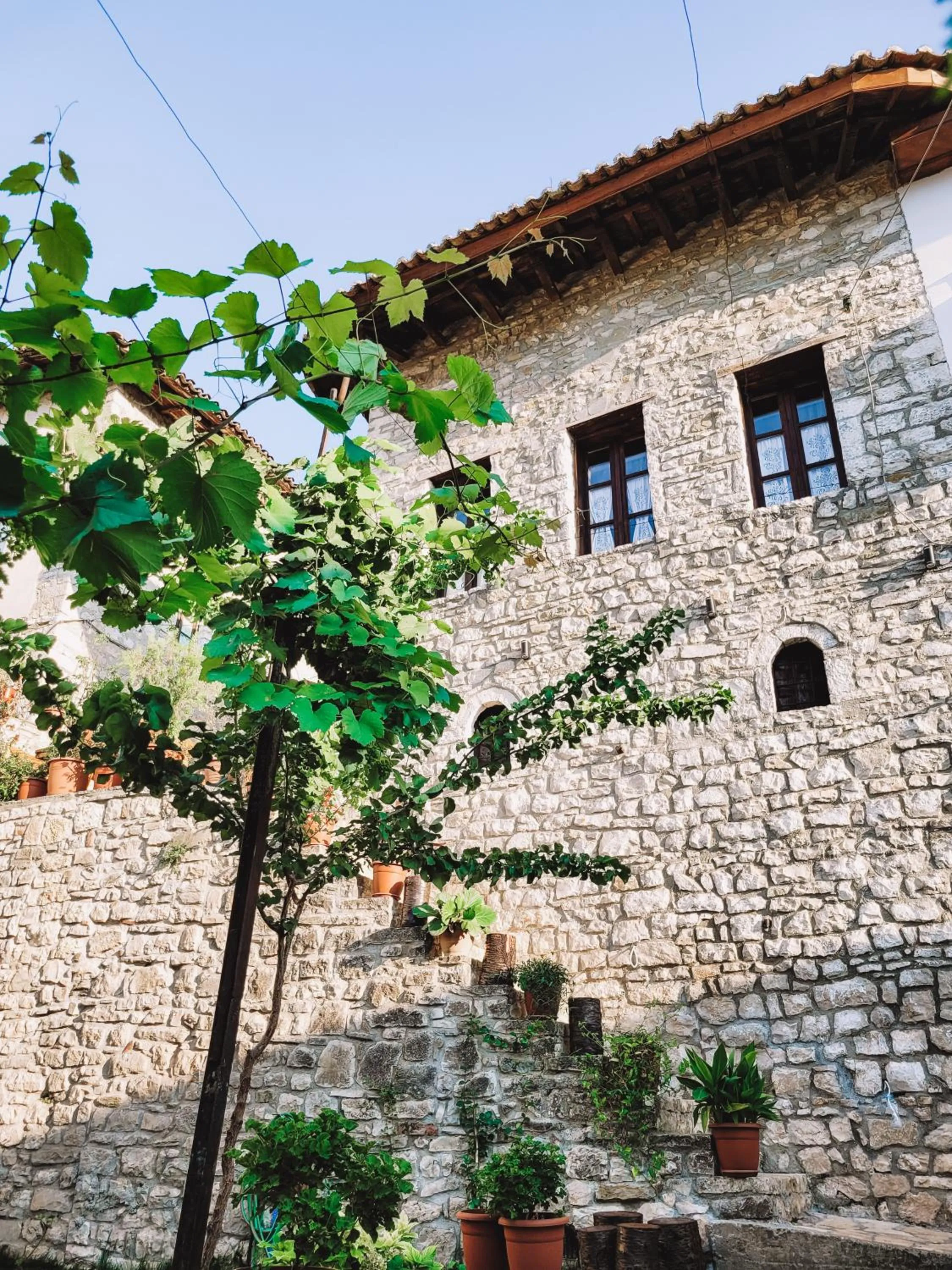 Property building in Tradita e Beratit