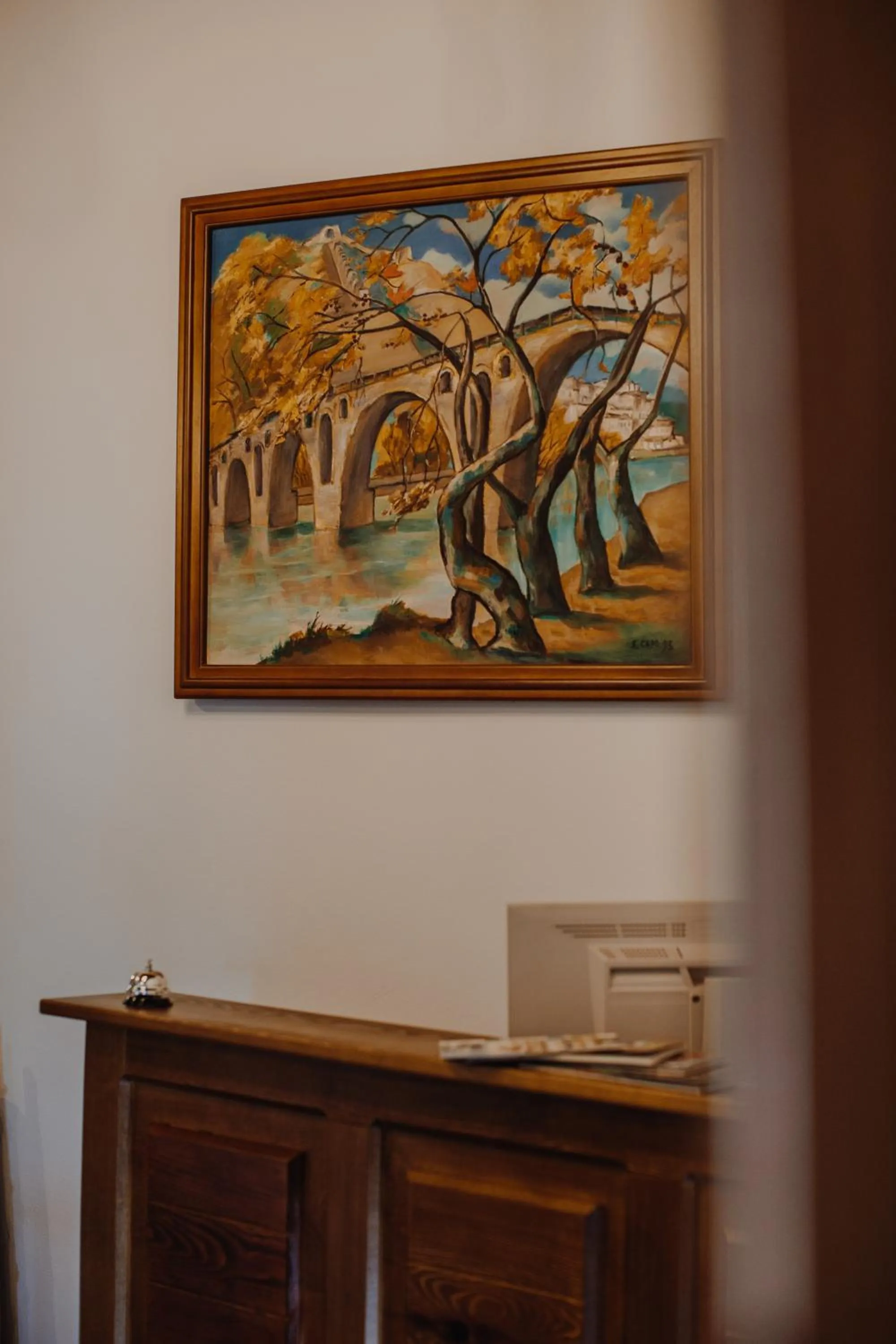 Business facilities in Tradita e Beratit