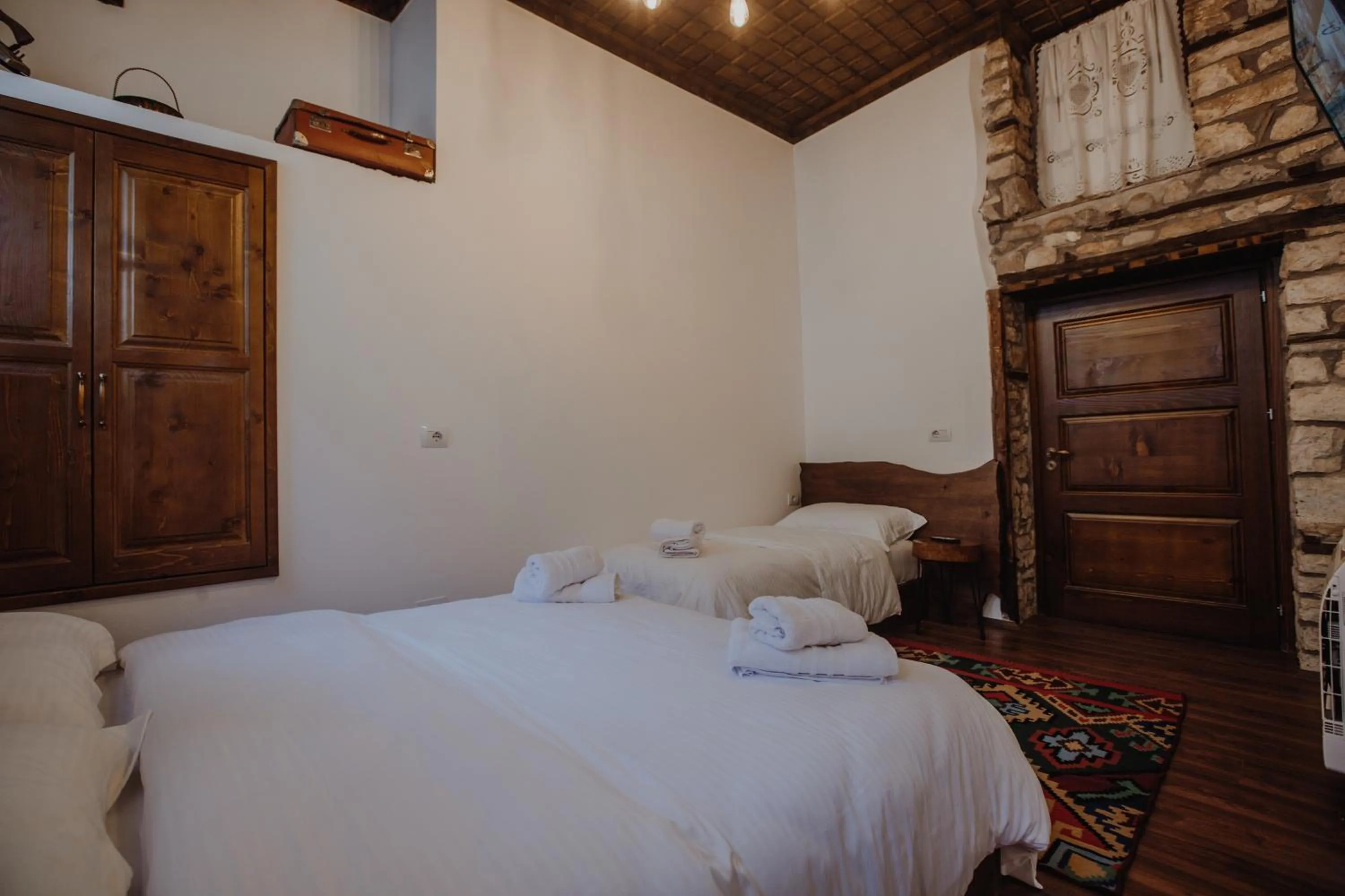 Bed in Tradita e Beratit