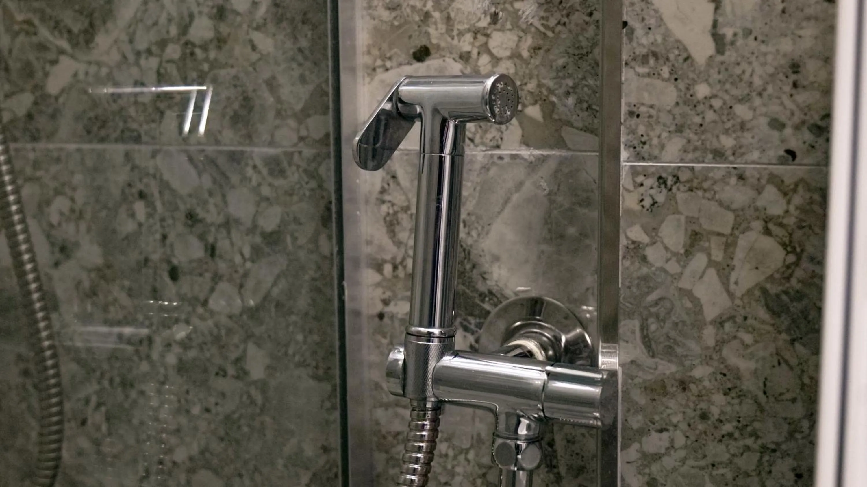 Shower in 313 Villa City Center