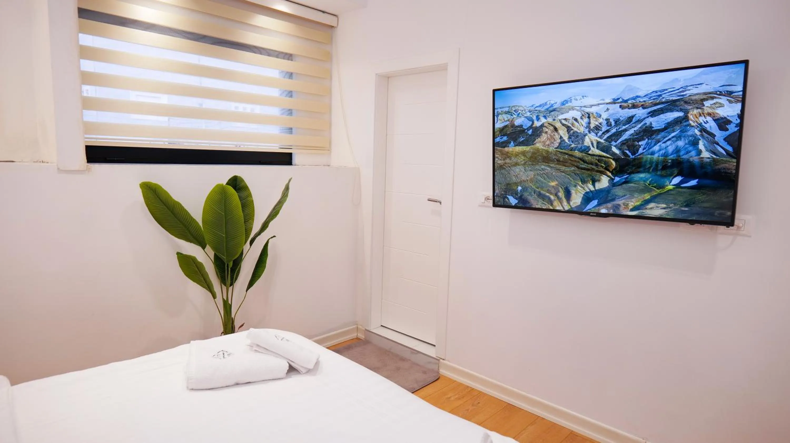 TV and multimedia, Bed in 313 Villa City Center