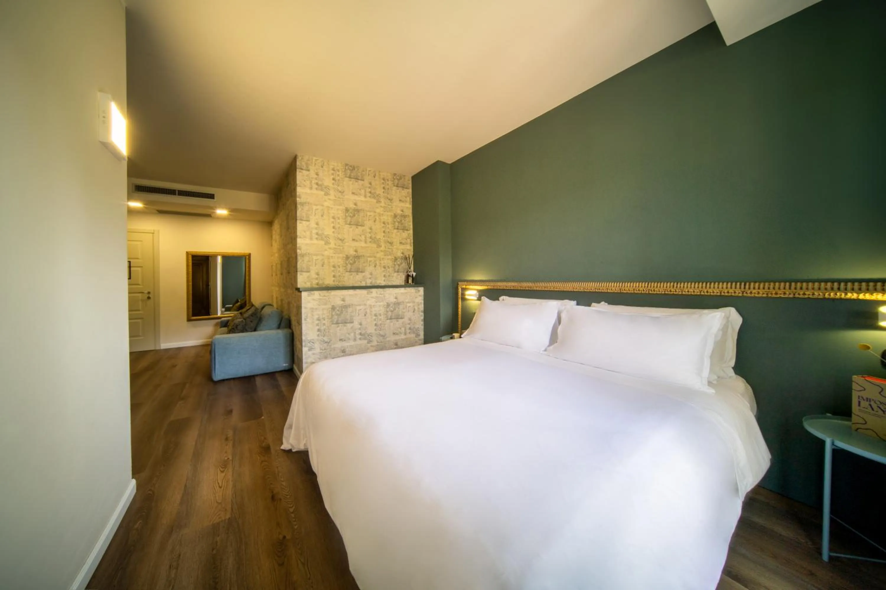 Bed in Resort Limax Acis